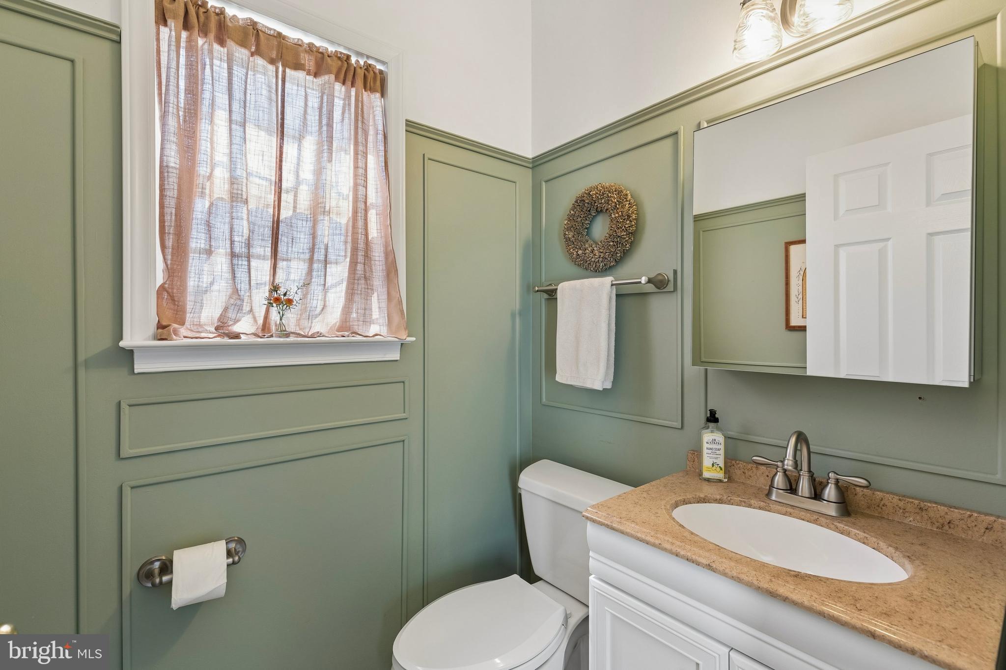 MONROE COURT - Residential