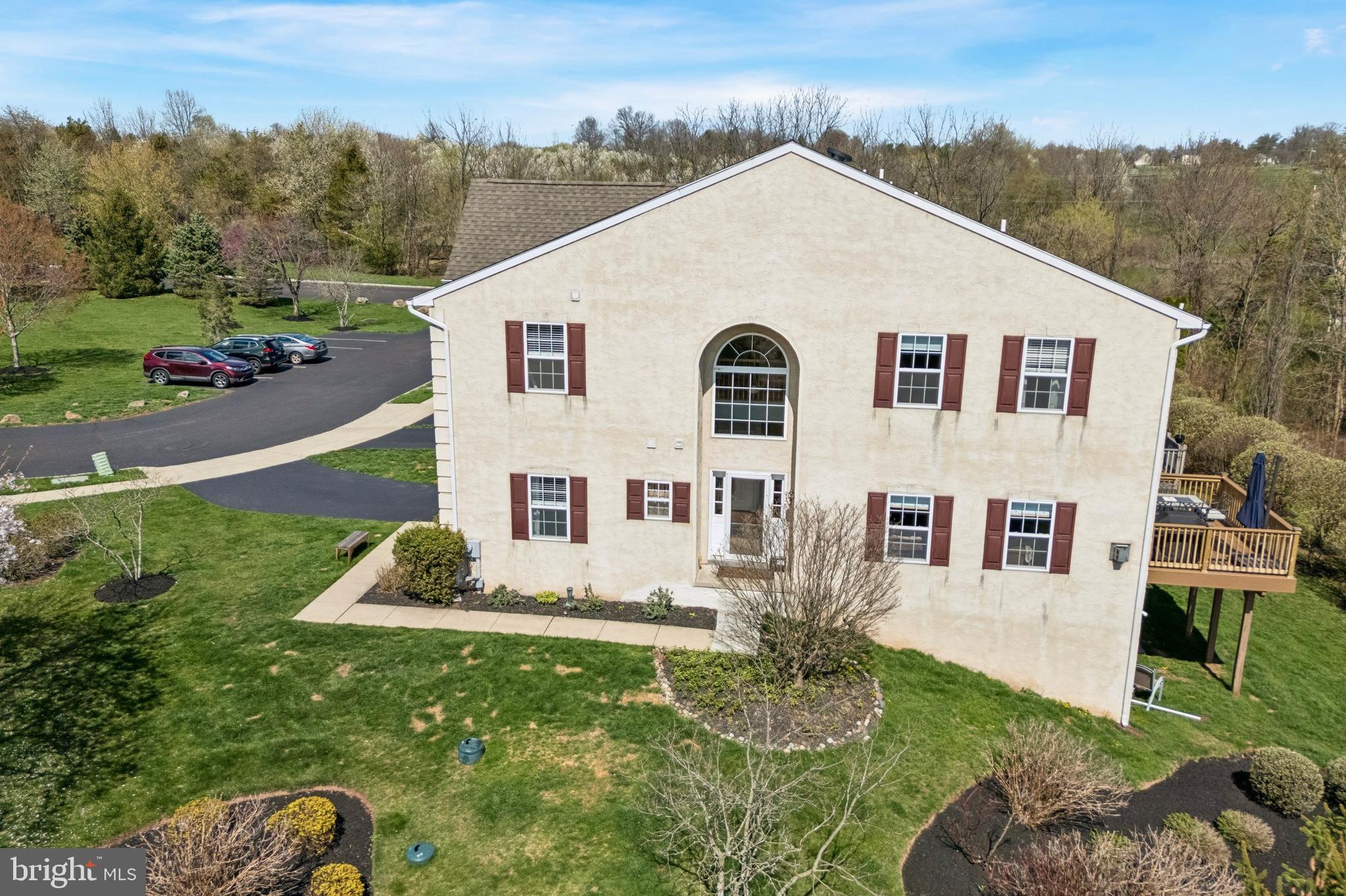 MONROE COURT - Residential