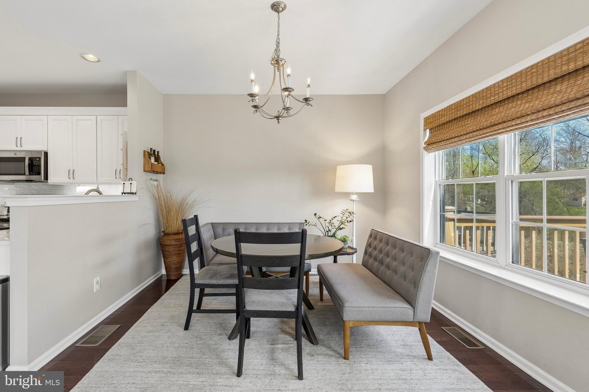 MONROE COURT - Residential