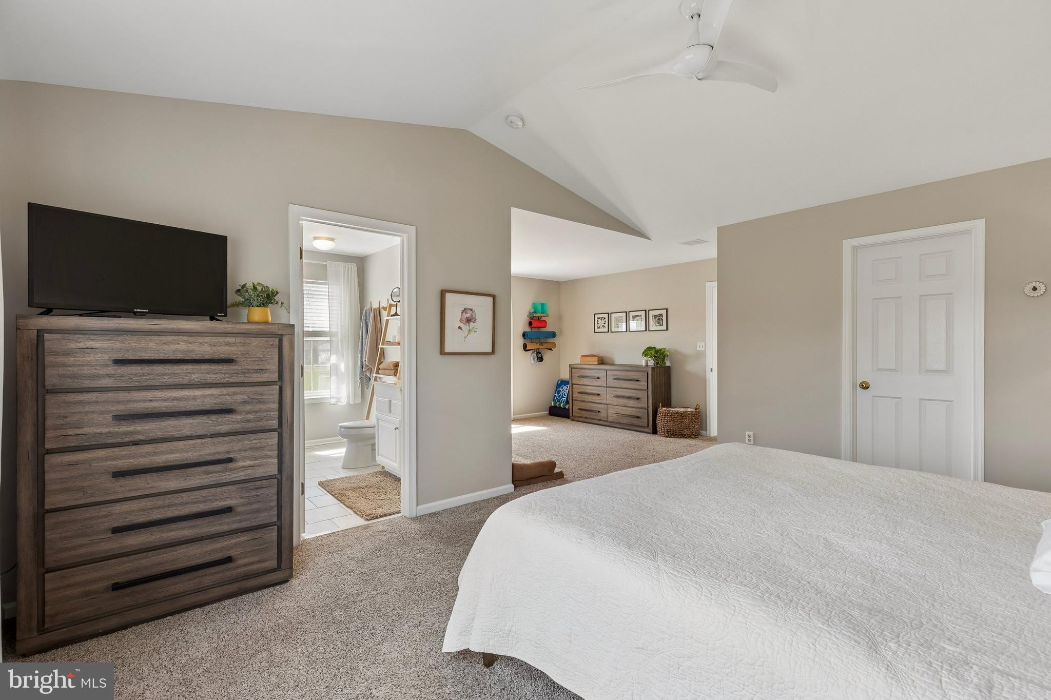 MONROE COURT - Residential