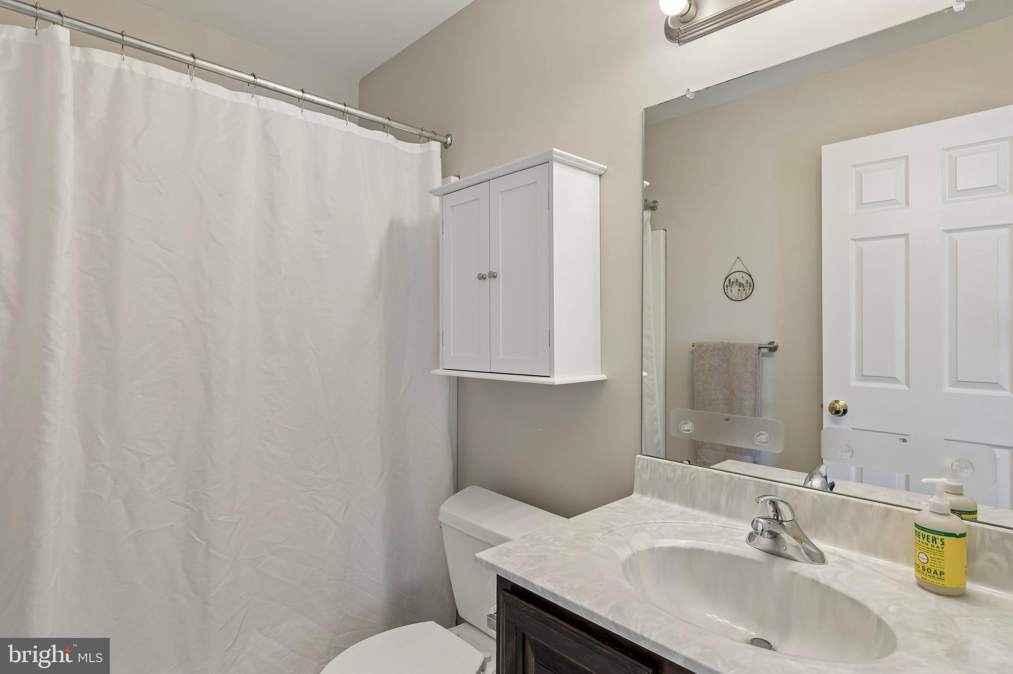 MONROE COURT - Residential