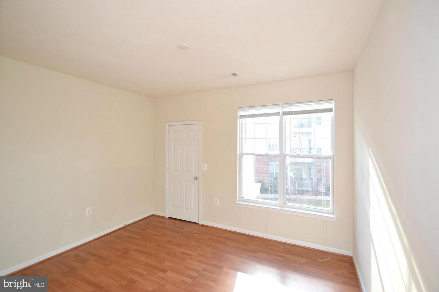 FAIRFAX RIDGE - Residential Lease