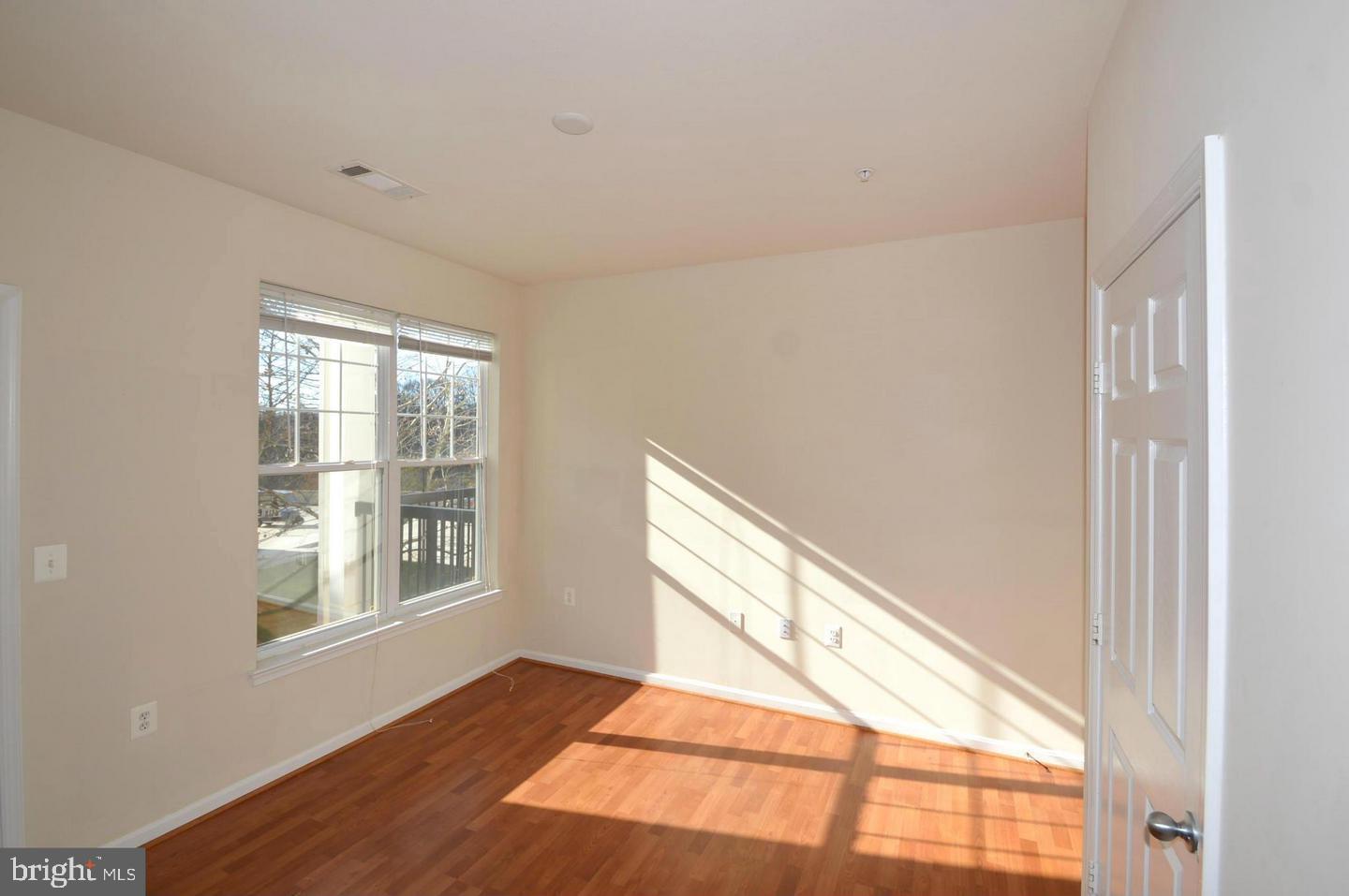 FAIRFAX RIDGE - Residential Lease