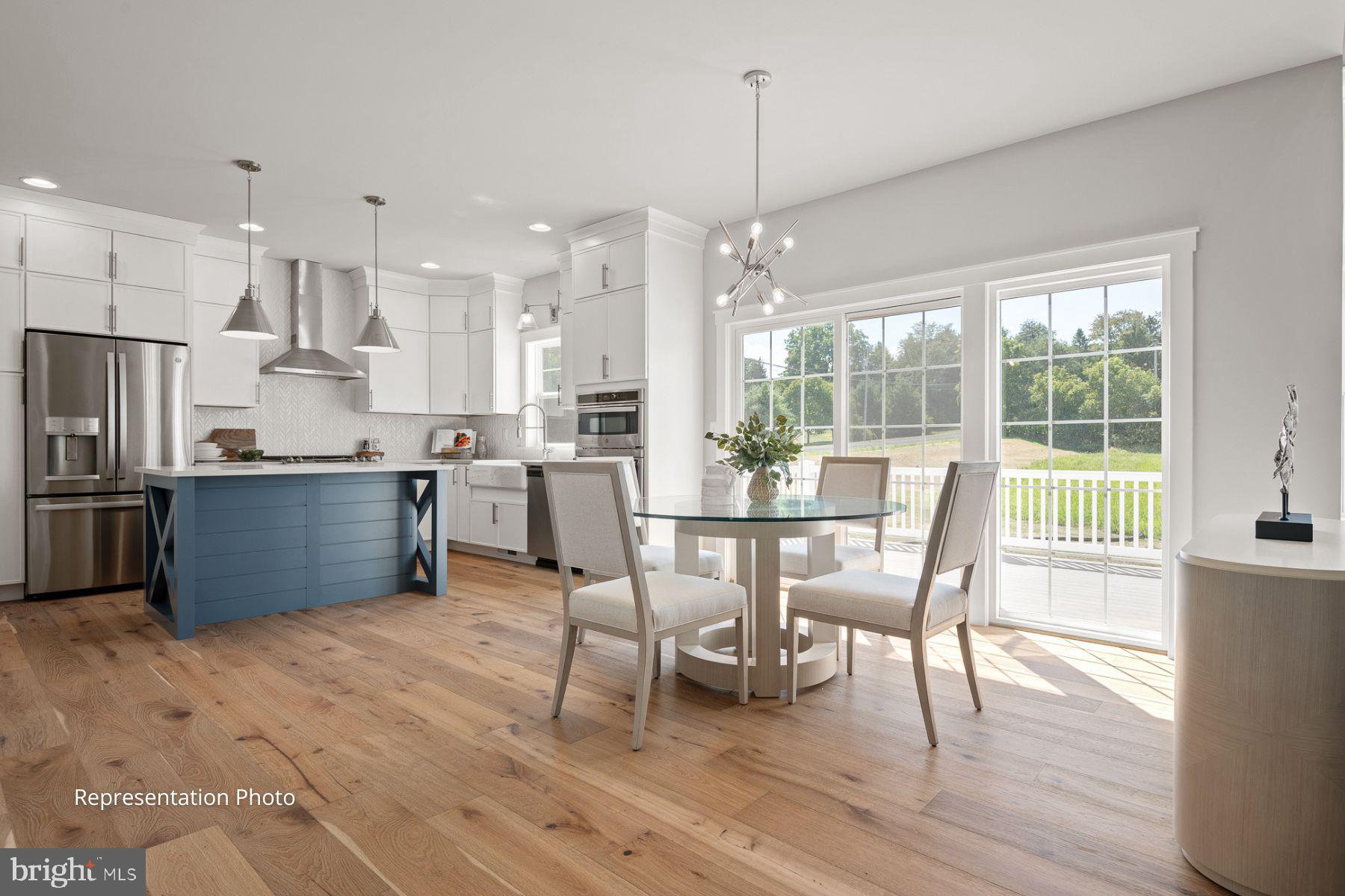 MEADOWBROOK FARMS - Residential