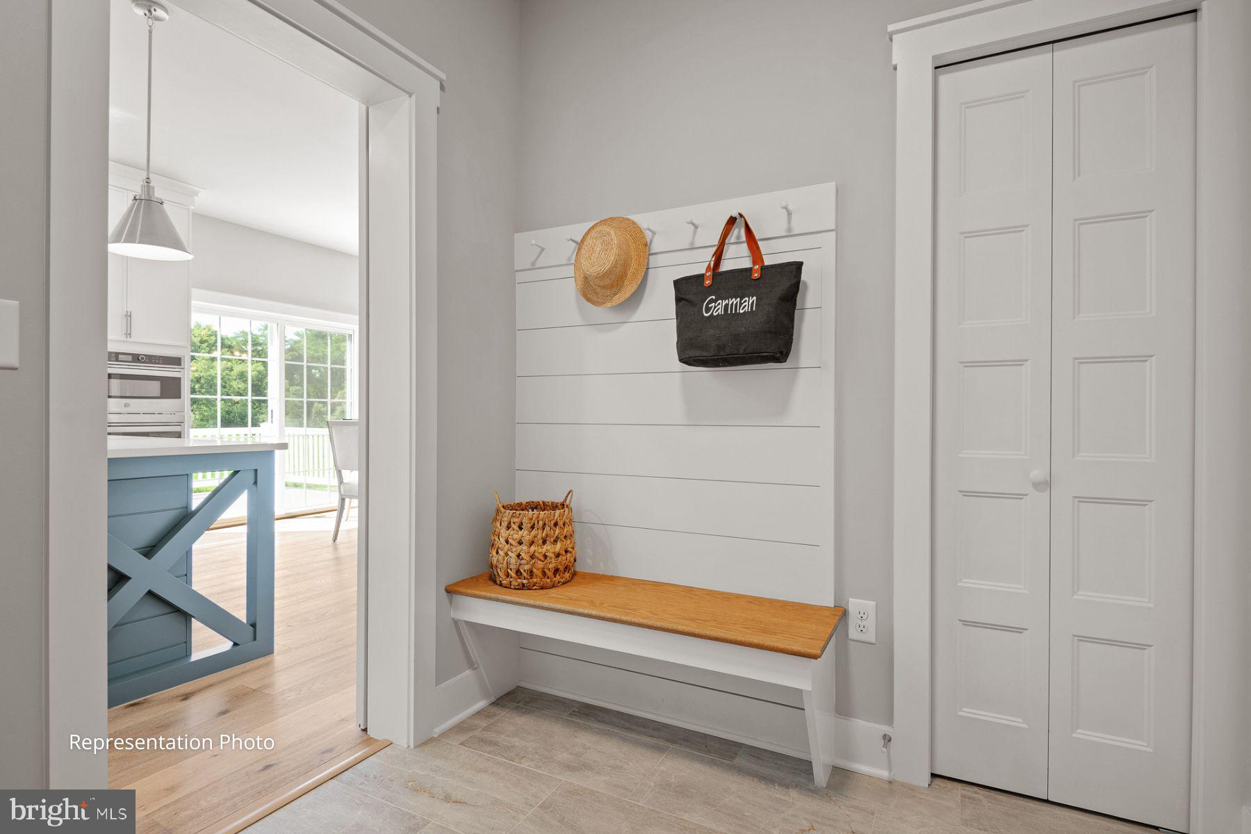 MEADOWBROOK FARMS - Residential