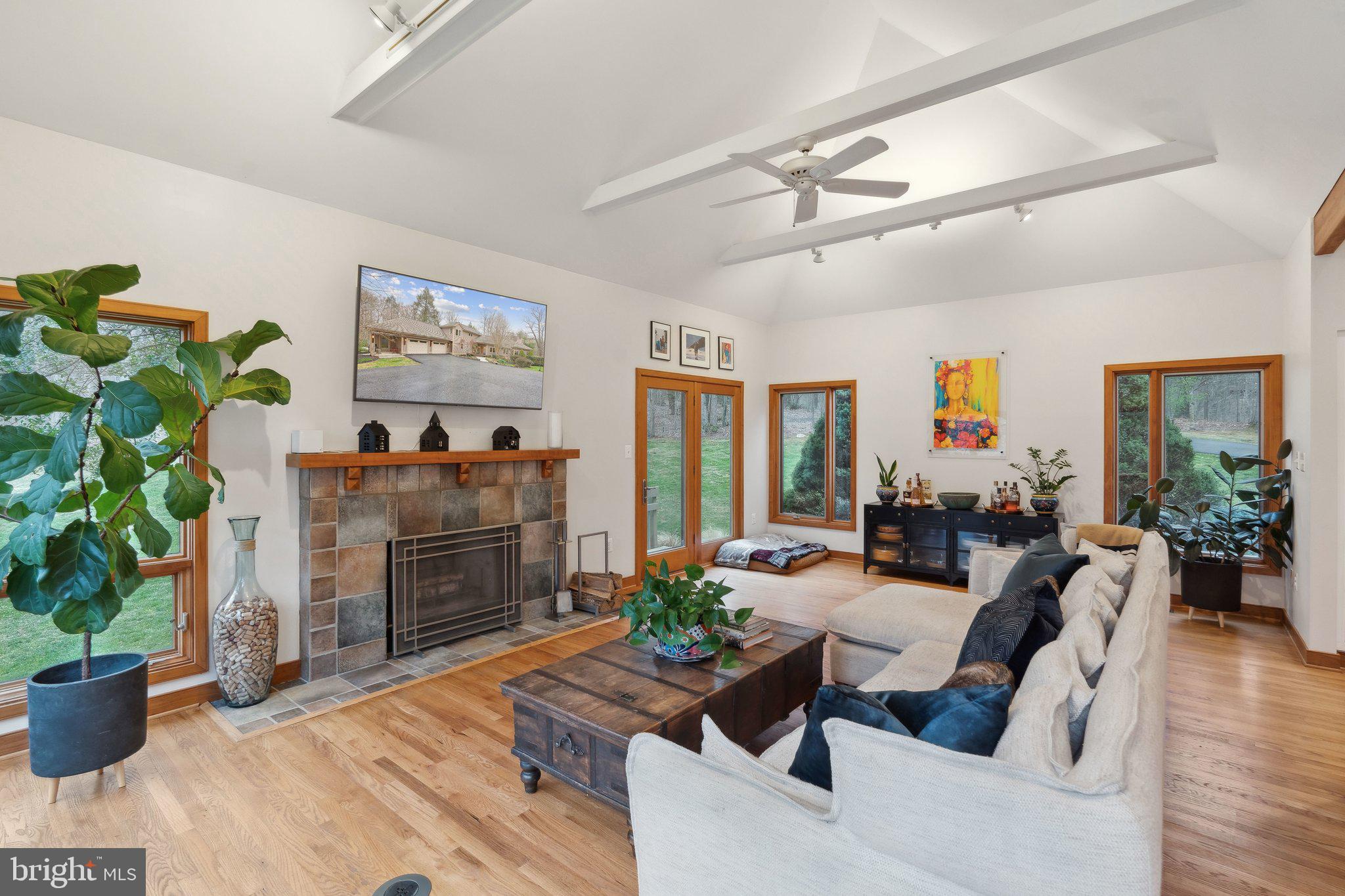 NOBLE ESTATES - Residential