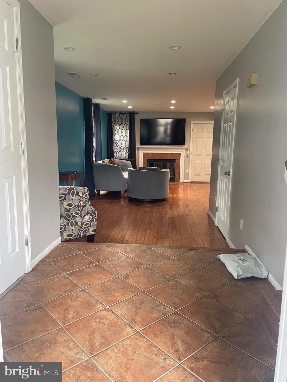 15303 ENDICOTT DRIVE