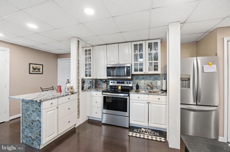 OAKMONT GREEN - Residential