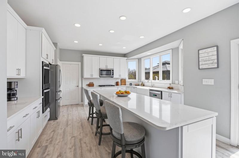 OAKMONT GREEN - Residential