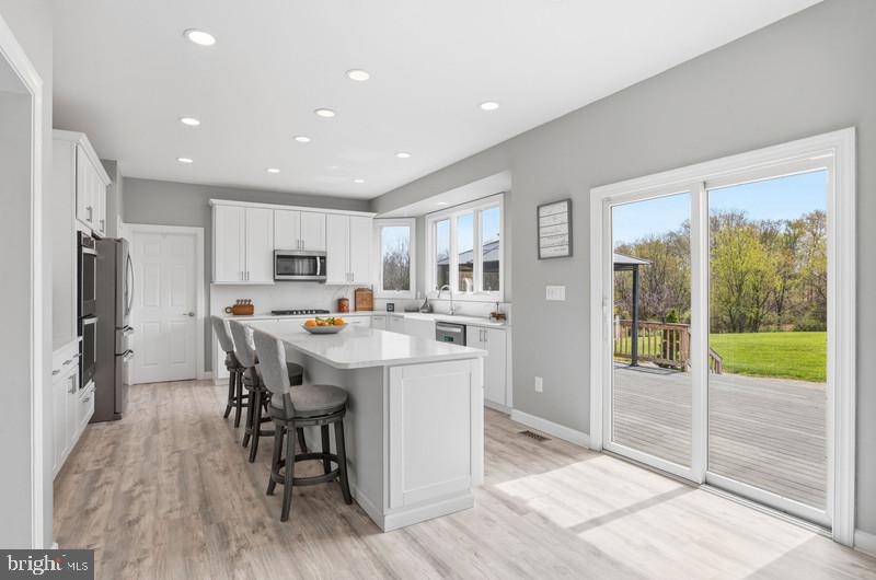 OAKMONT GREEN - Residential