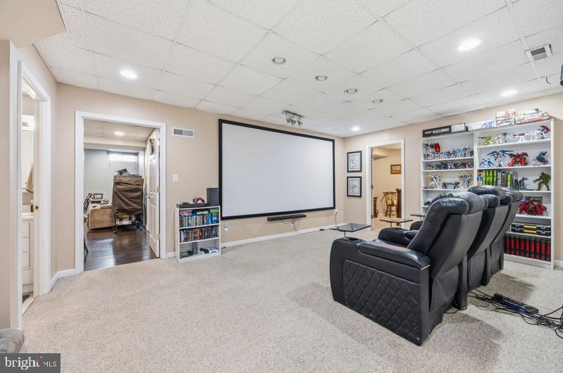 OAKMONT GREEN - Residential