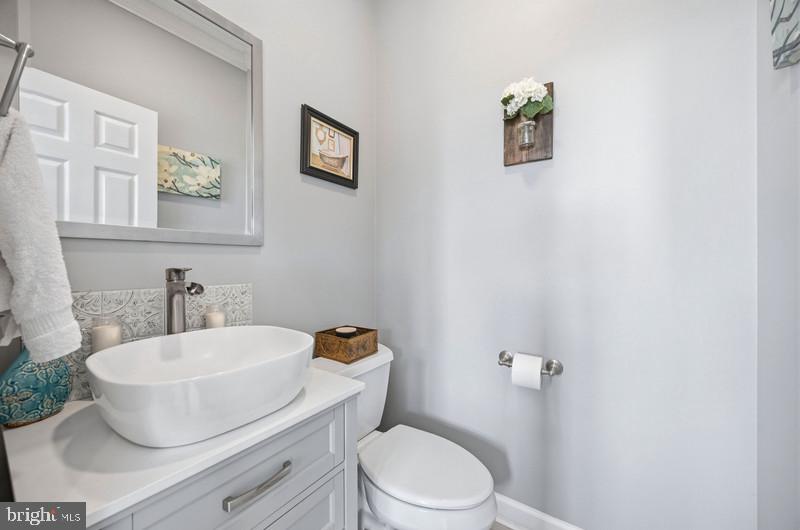 OAKMONT GREEN - Residential