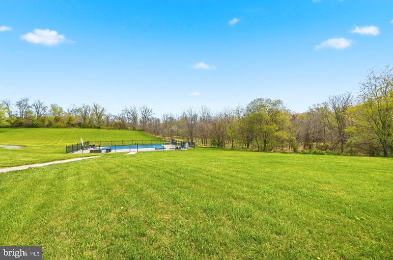 OAKMONT GREEN - Residential