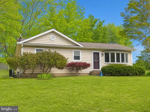 Photo of 14037 E Beechwood Road, GALENA, MD 21635 (MLS # MDKE2006484)