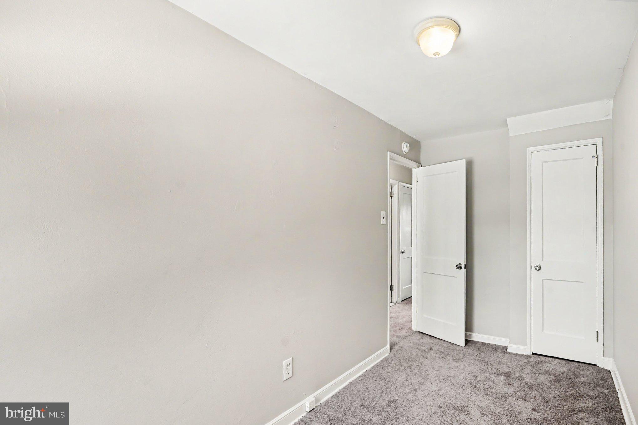 WOODLAWN - Residential