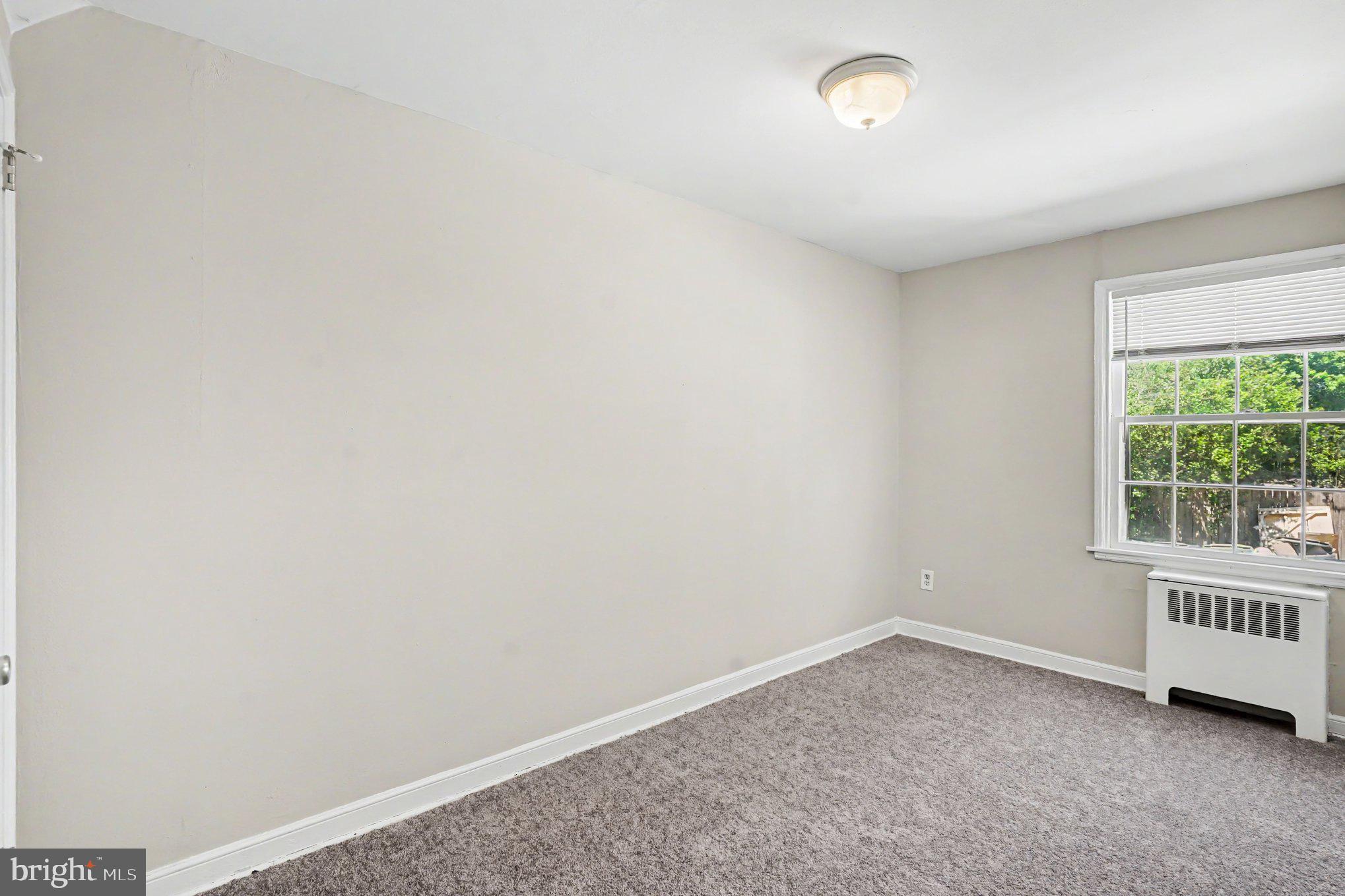 WOODLAWN - Residential