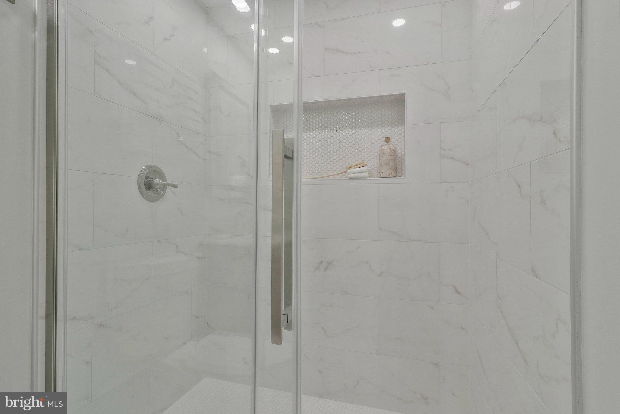 VIERS MILL VILLAGE - Residential