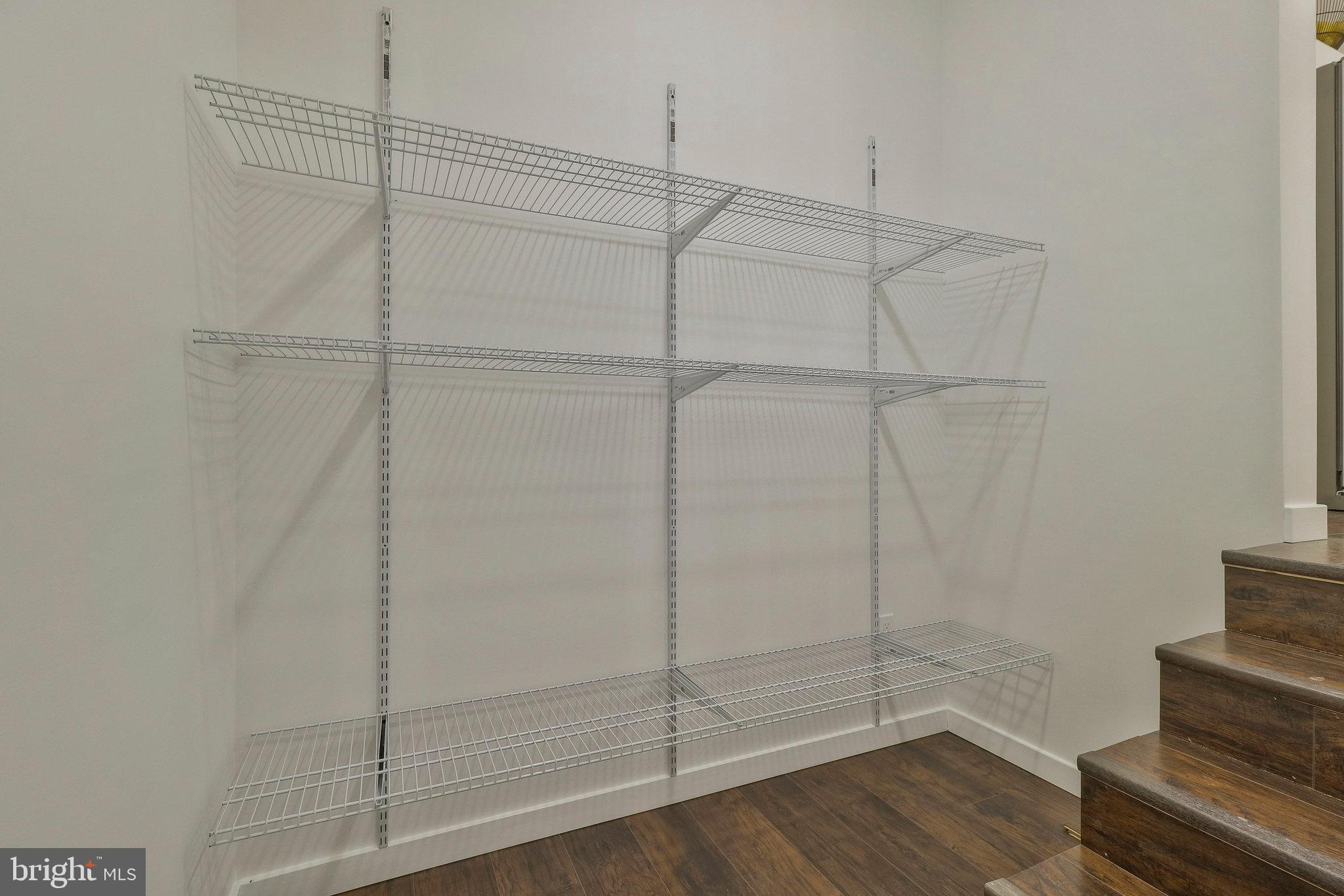 VIERS MILL VILLAGE - Residential