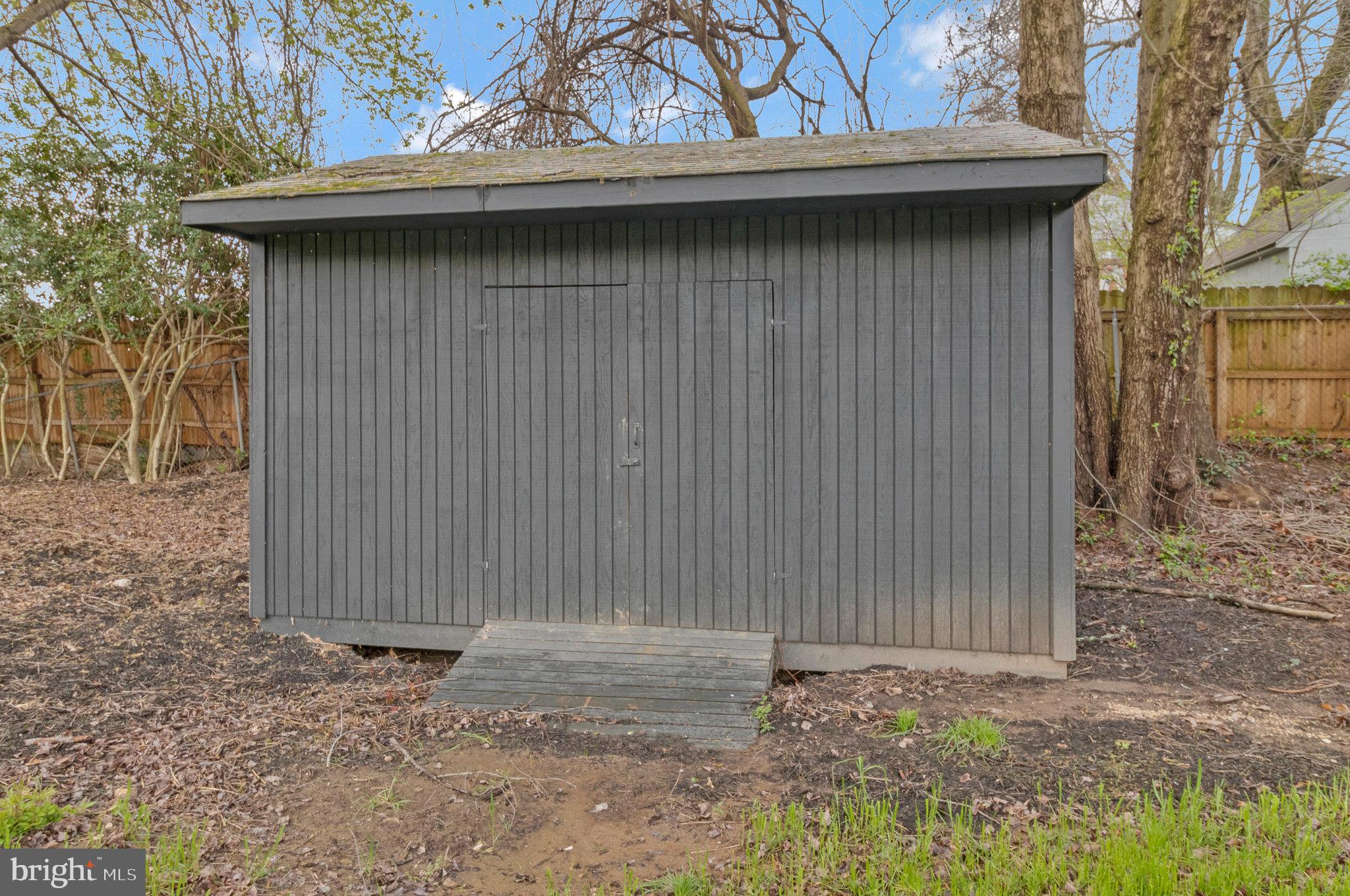 VIERS MILL VILLAGE - Residential