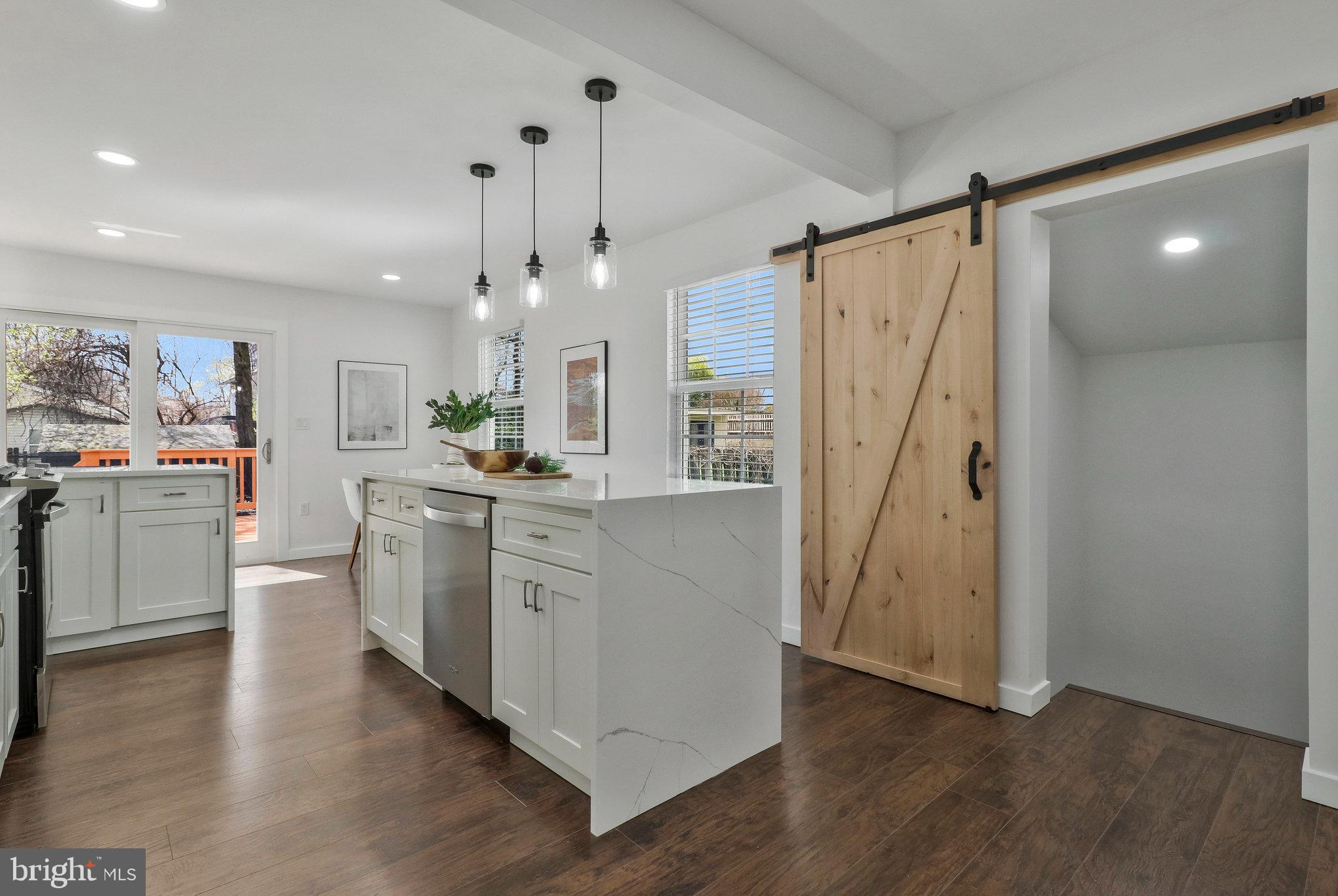 VIERS MILL VILLAGE - Residential