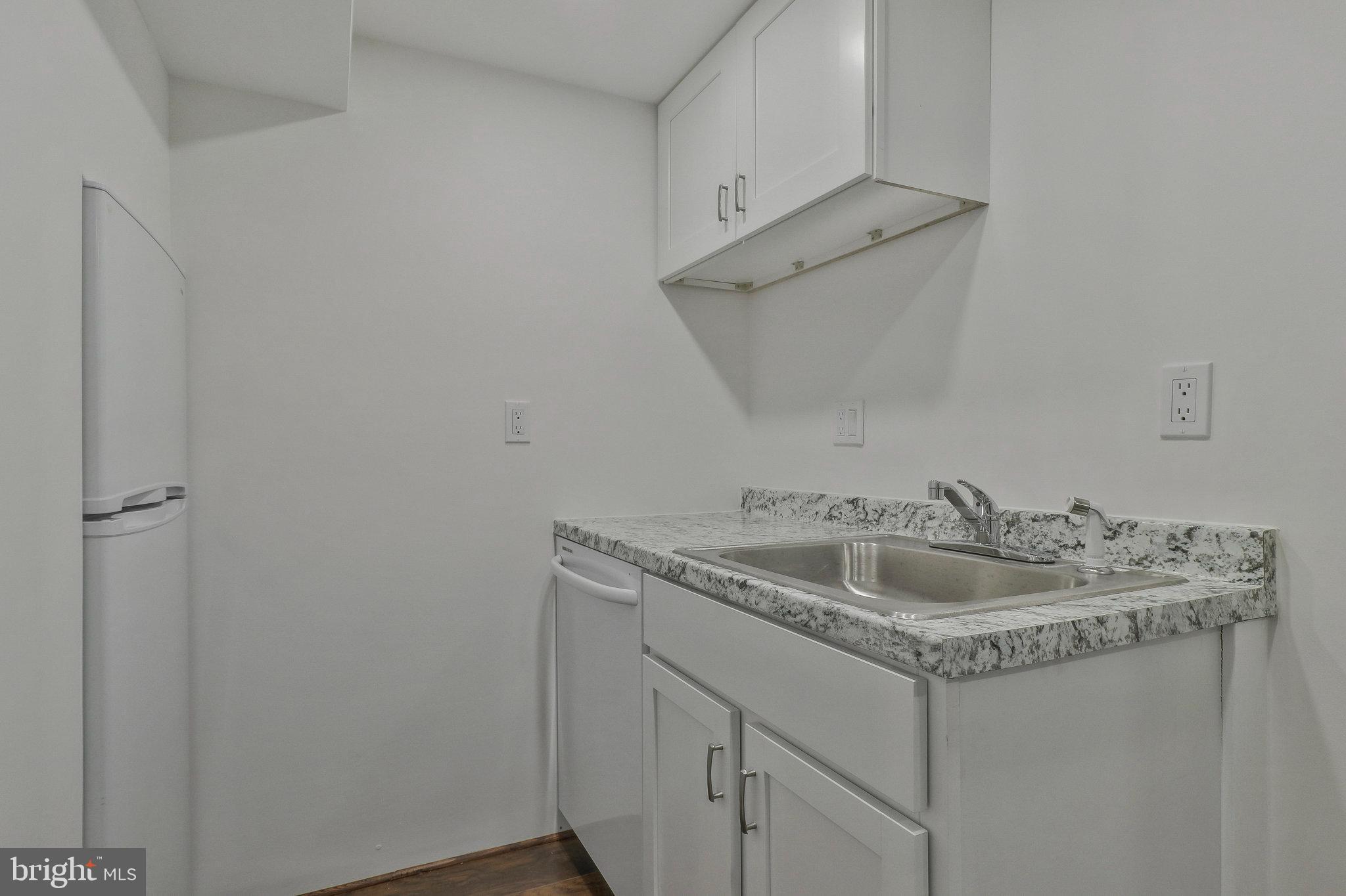 VIERS MILL VILLAGE - Residential