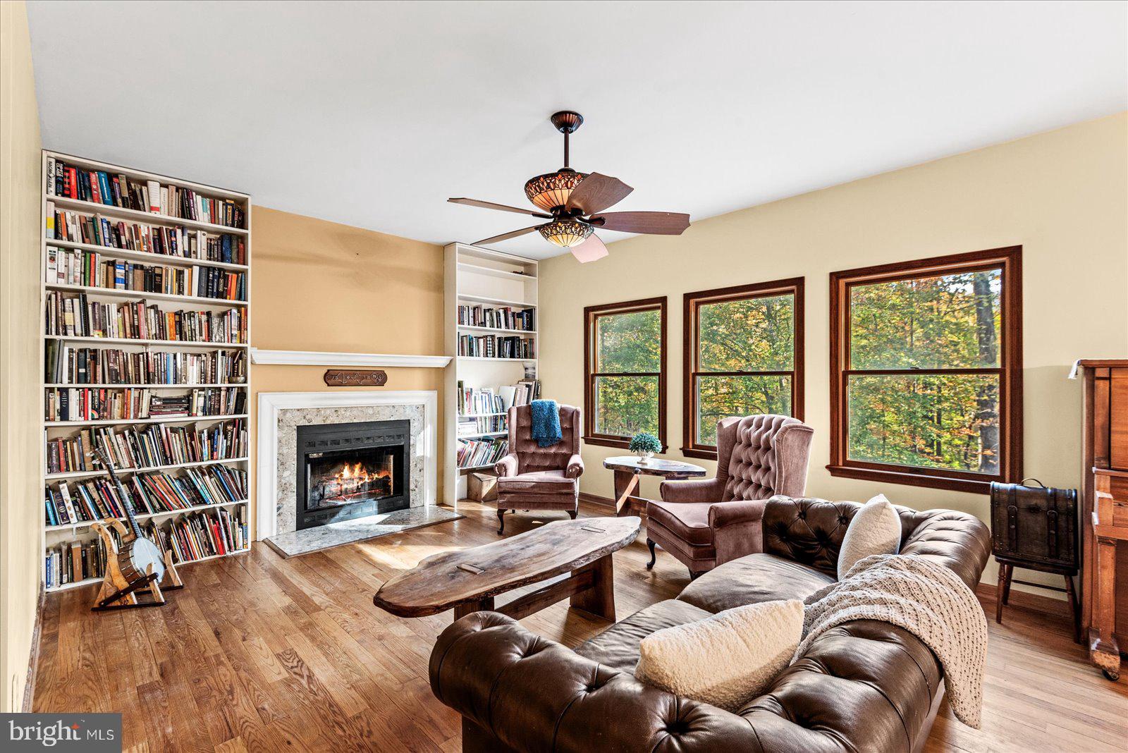 PEPPERMILL ESTATES - Residential