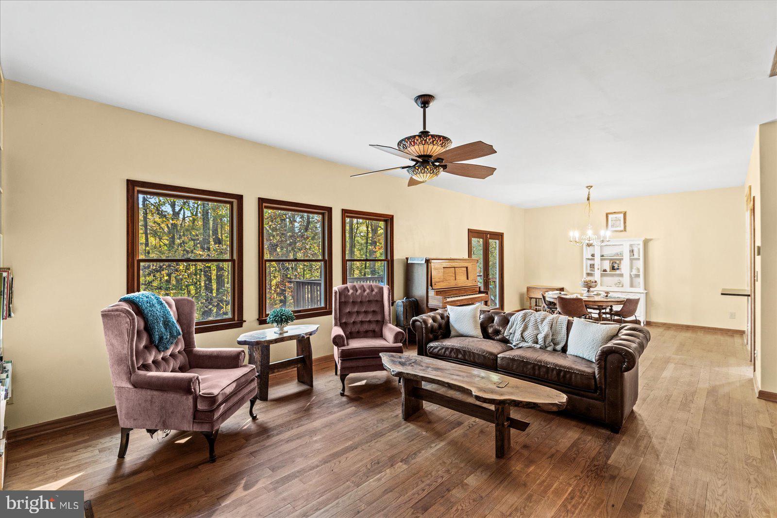 PEPPERMILL ESTATES - Residential