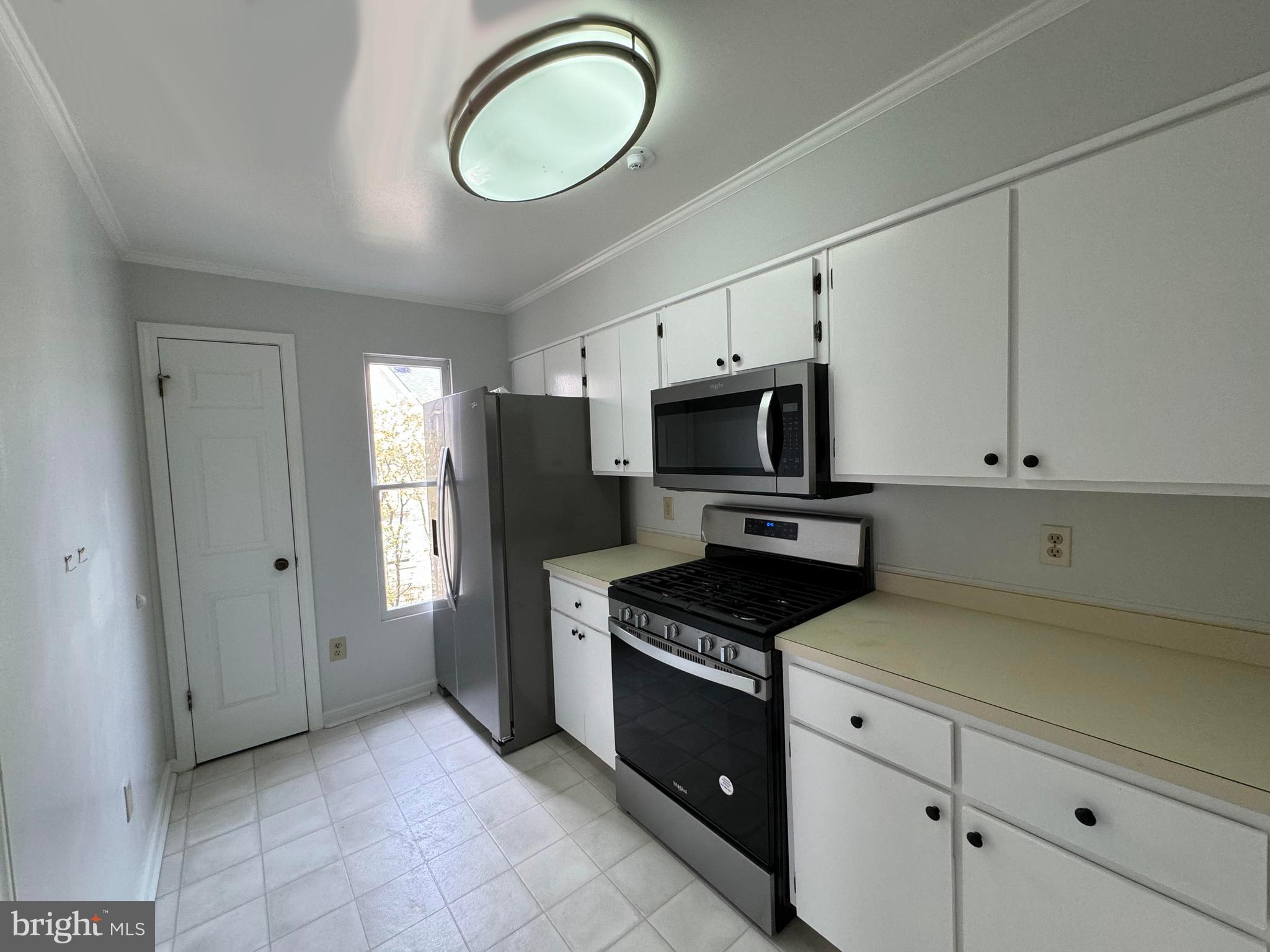 OLDE TOWNE - Residential Lease