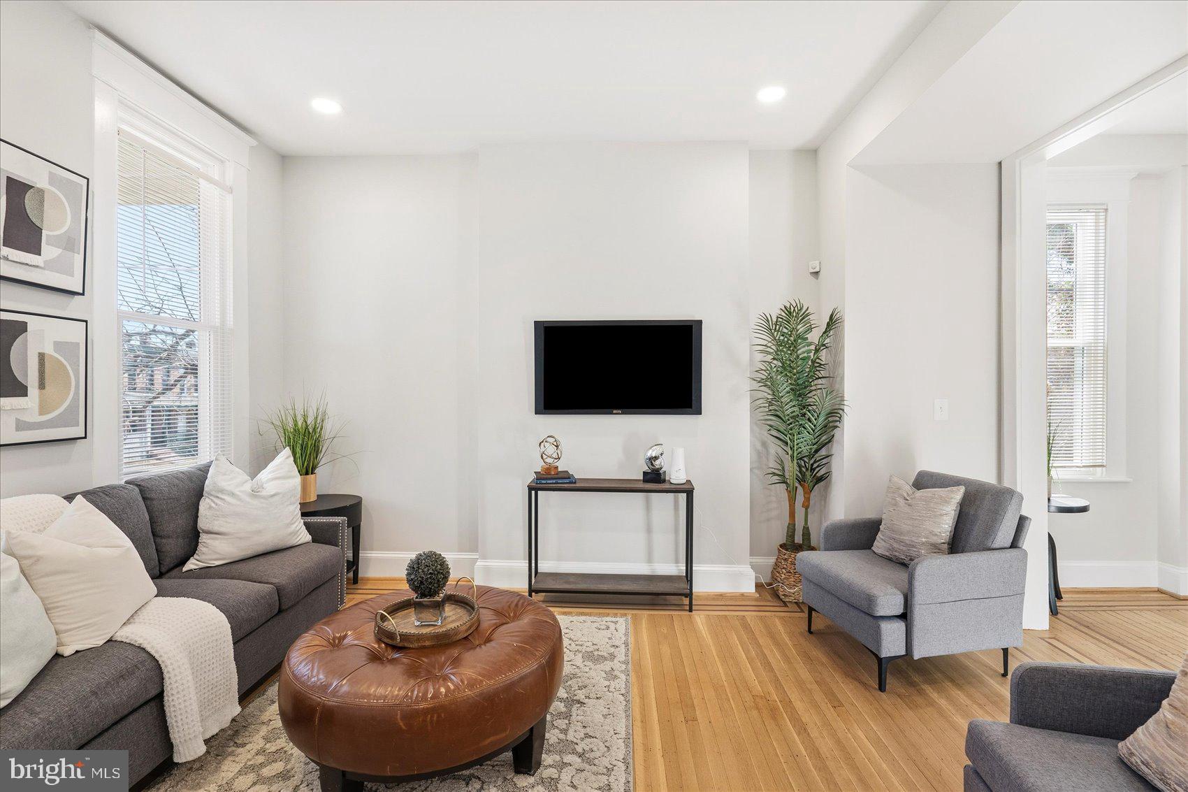 WALBROOK - Residential