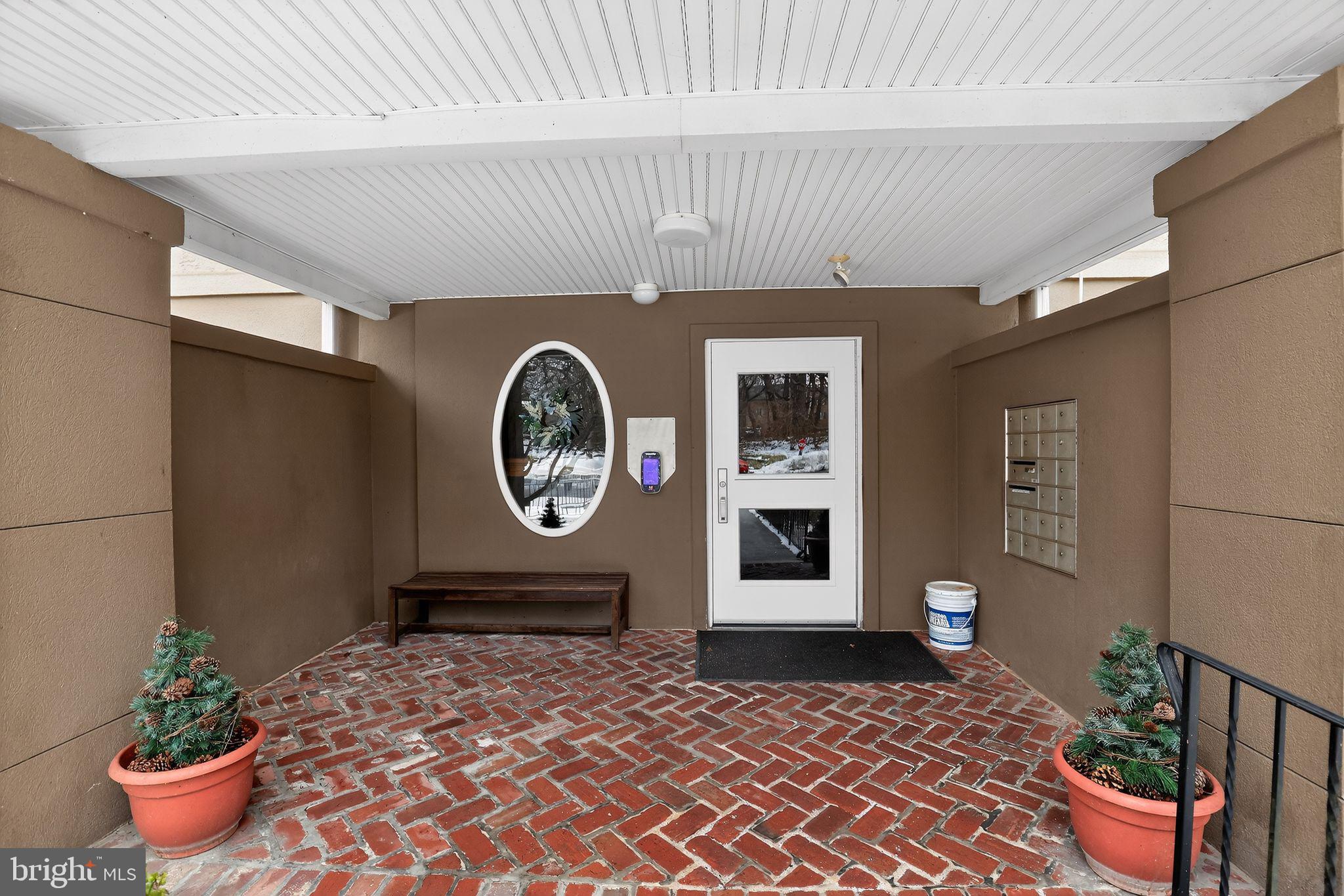 PAOLI POINTE - Residential