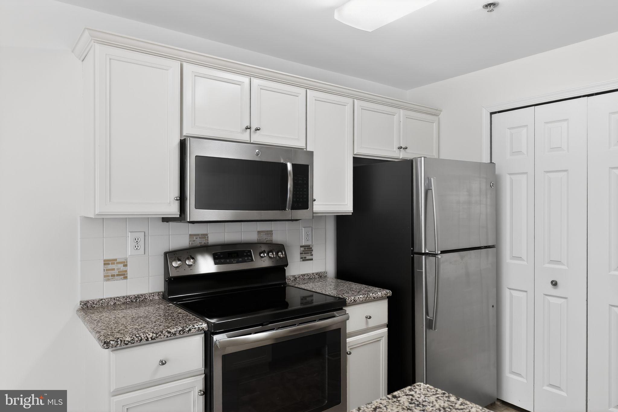 PAOLI POINTE - Residential