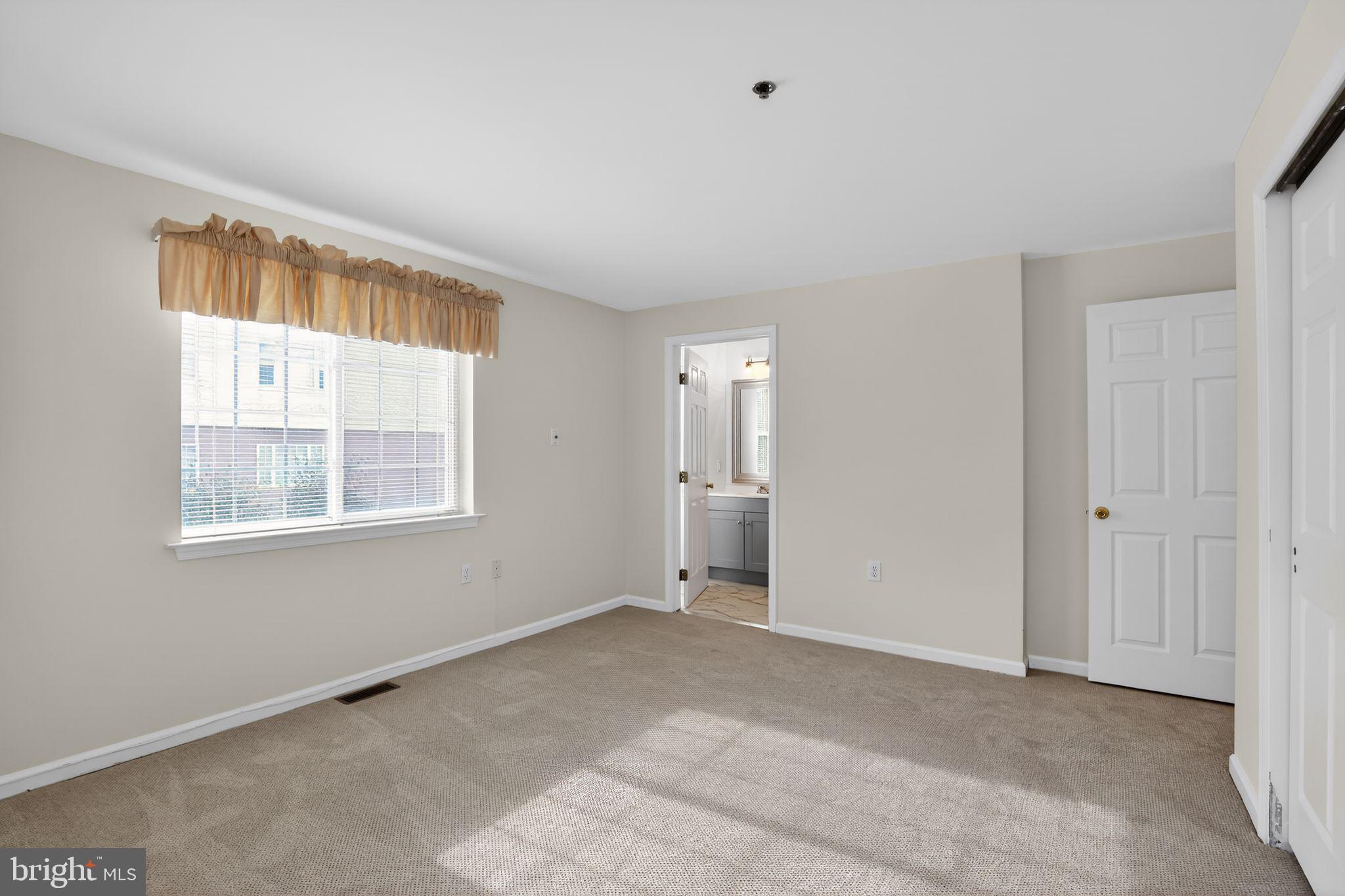 PAOLI POINTE - Residential