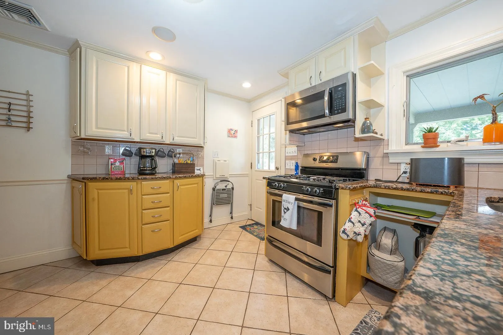 Wynnewood, Pennsylvania 19096, United States, 4 Bedrooms Bedrooms, ,3 BathroomsBathrooms,Residential,Active,179321