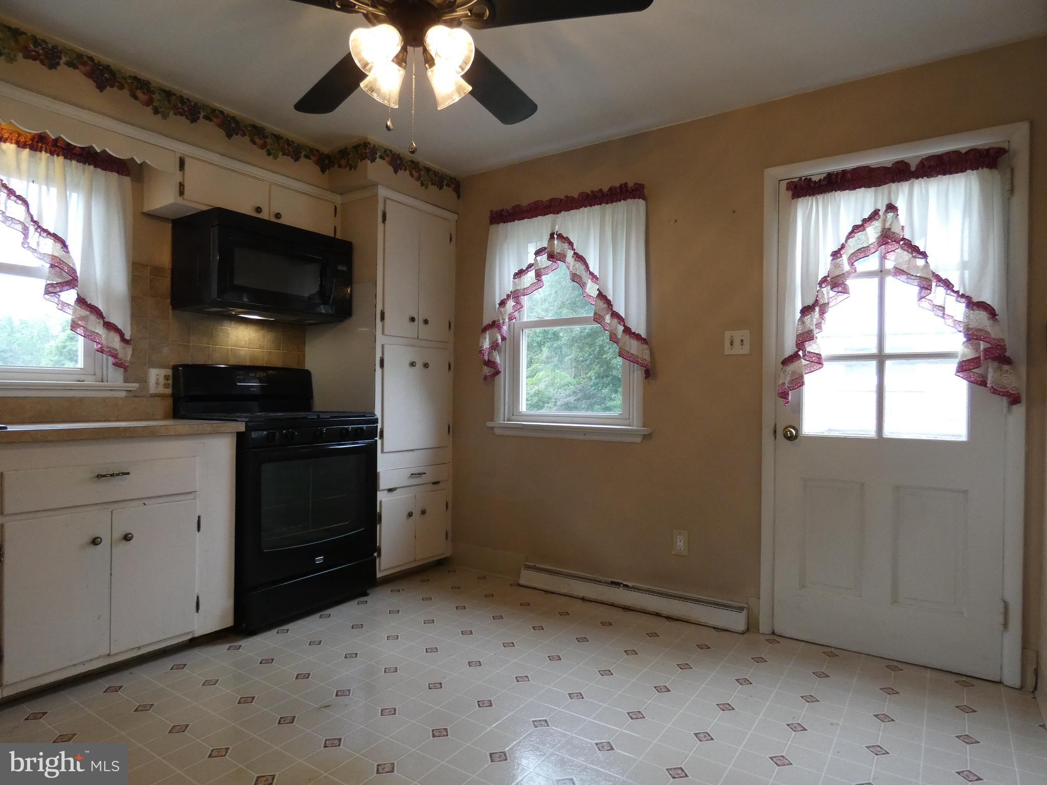 MANOR TWP - Residential