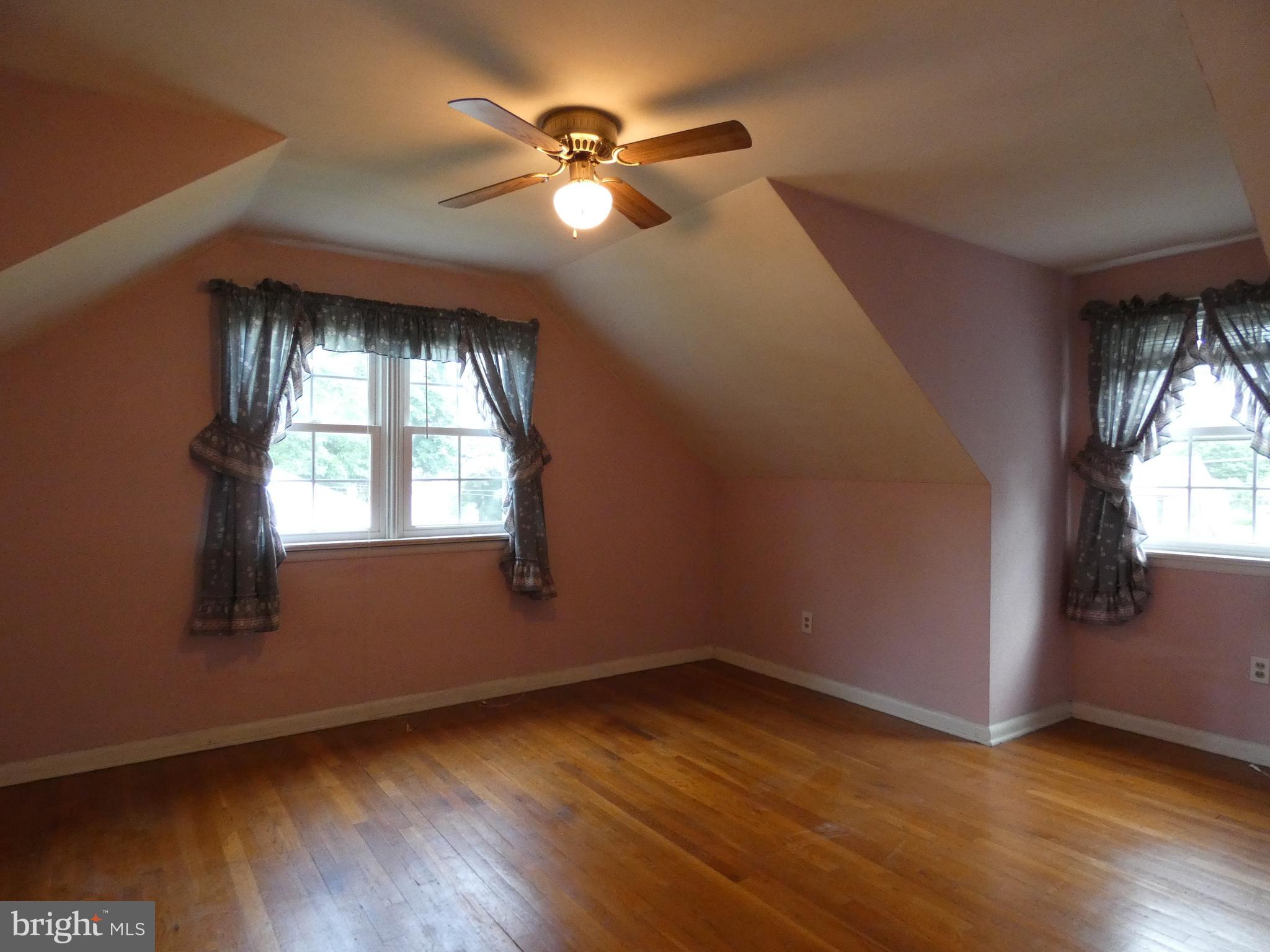 MANOR TWP - Residential