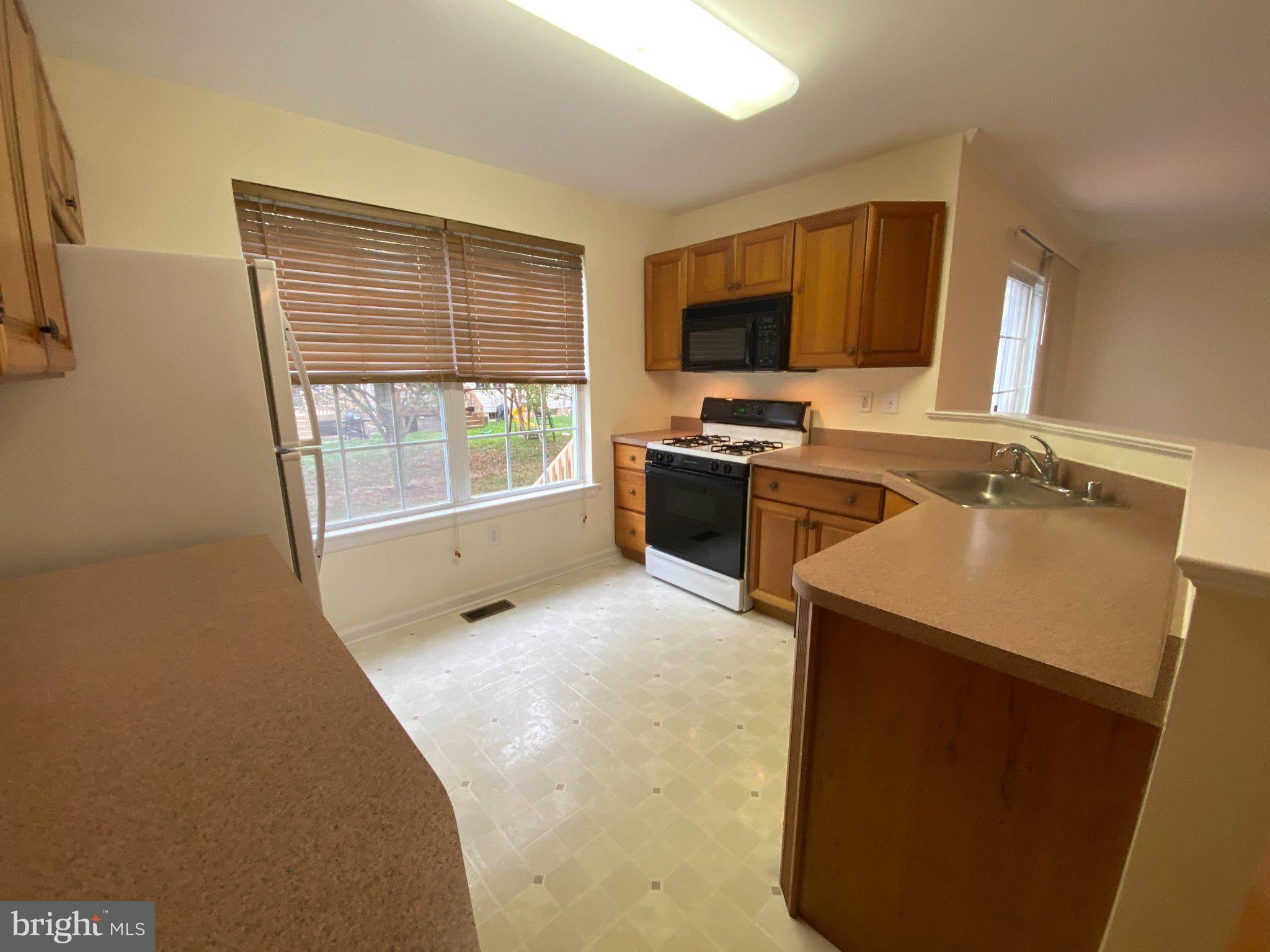 216 BECKINGTON COURT