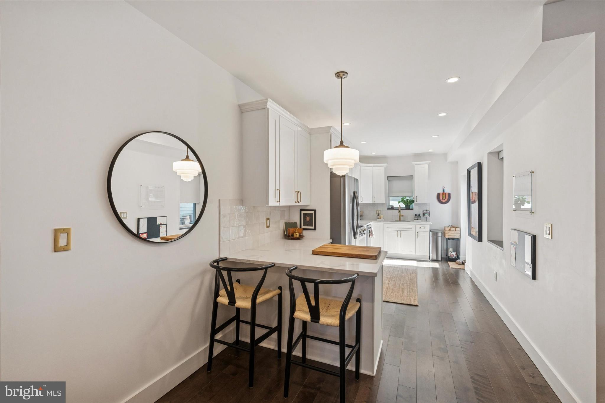 1231 E MOYAMENSING AVENUE