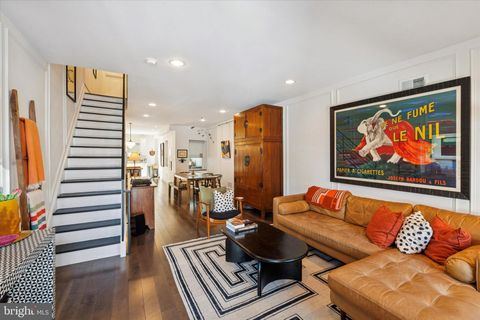 1231 E MOYAMENSING AVENUE PHILADELPHIA PA 19147