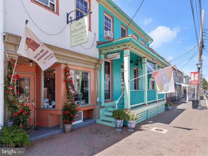 BOONSBORO - Residential