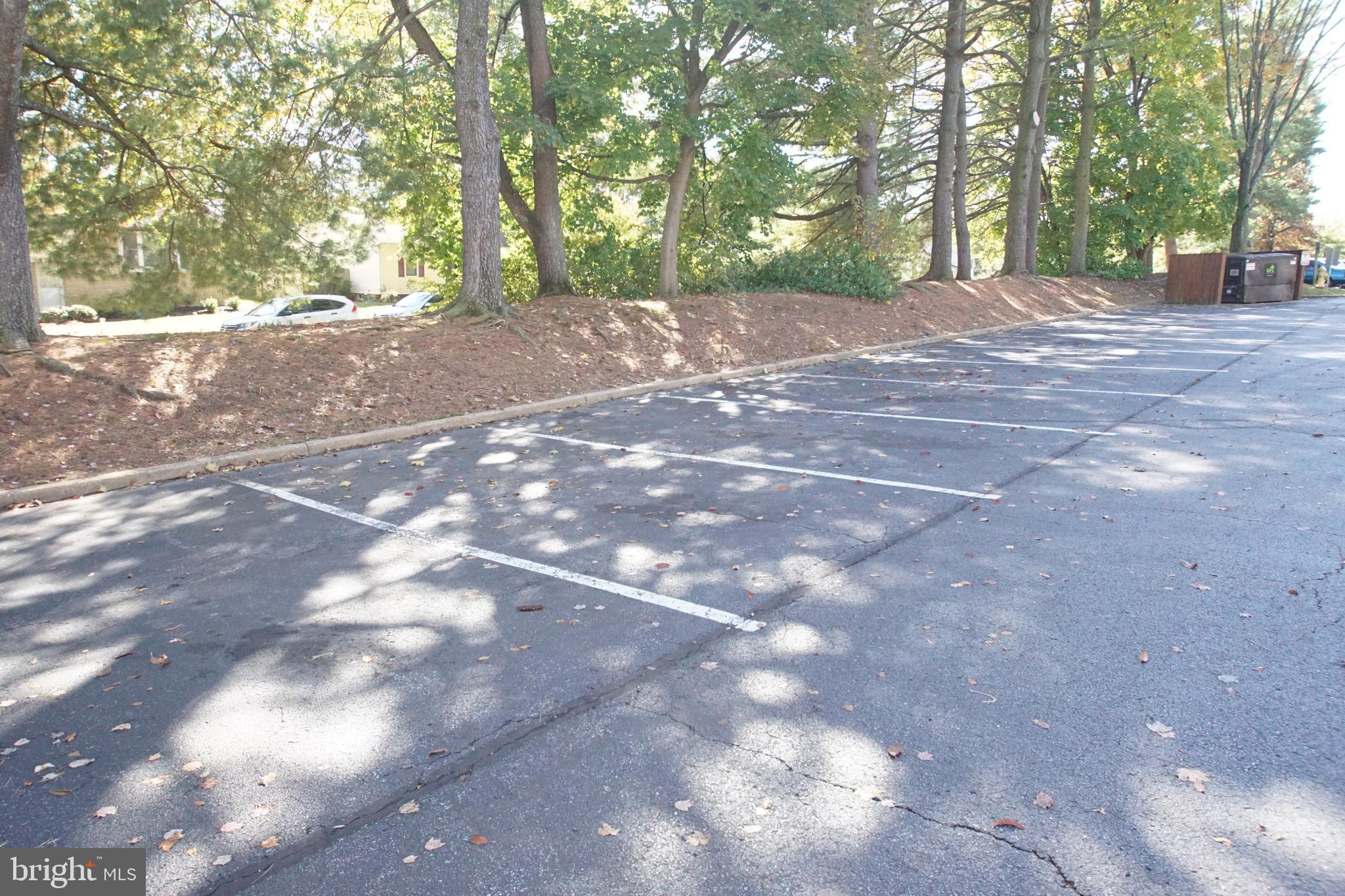 BRIGHT OAKS - Residential Lease