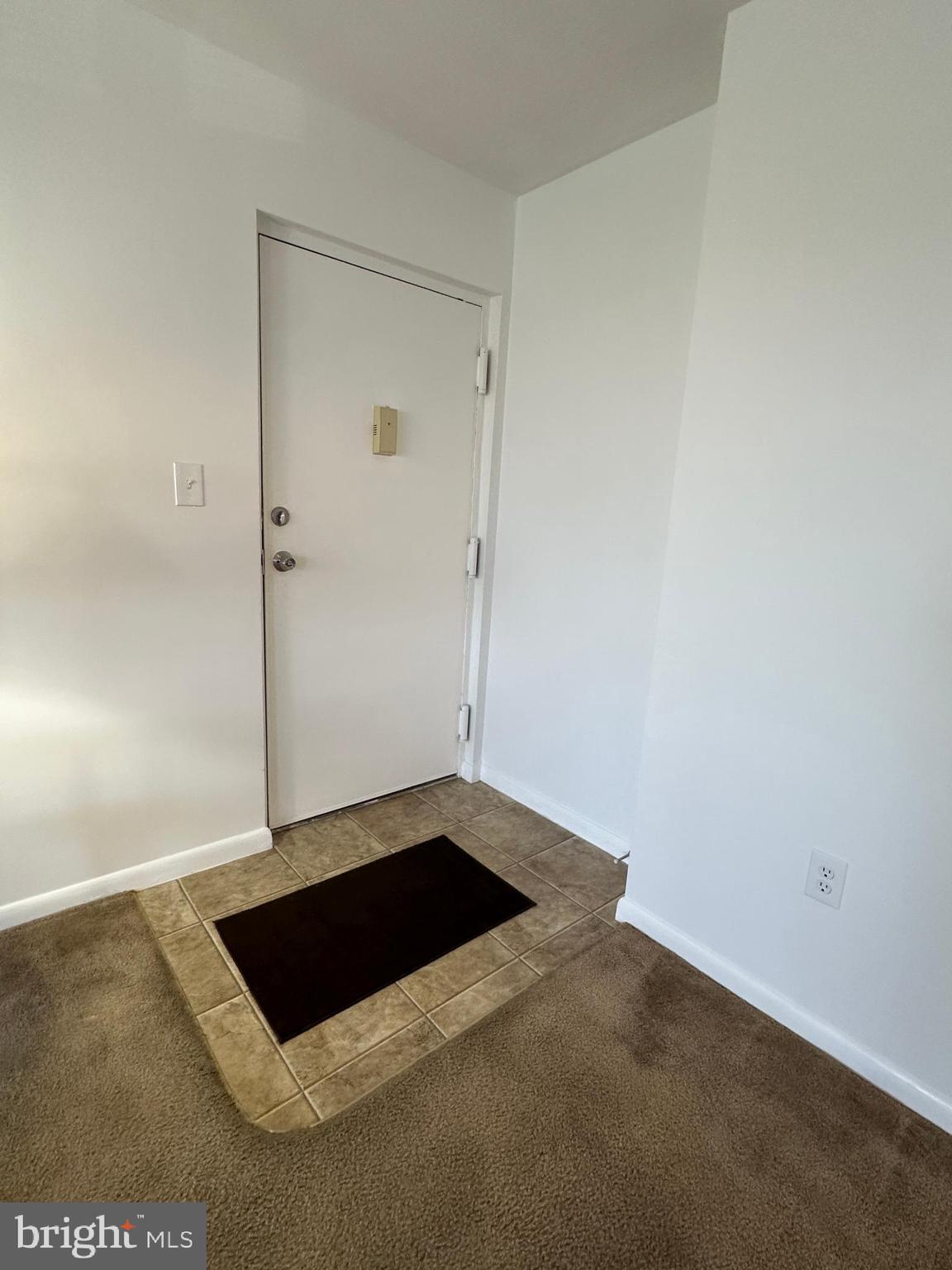 BRIGHT OAKS - Residential Lease