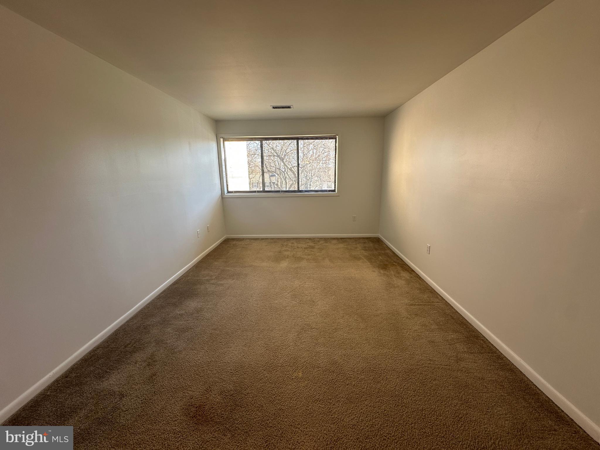 BRIGHT OAKS - Residential Lease