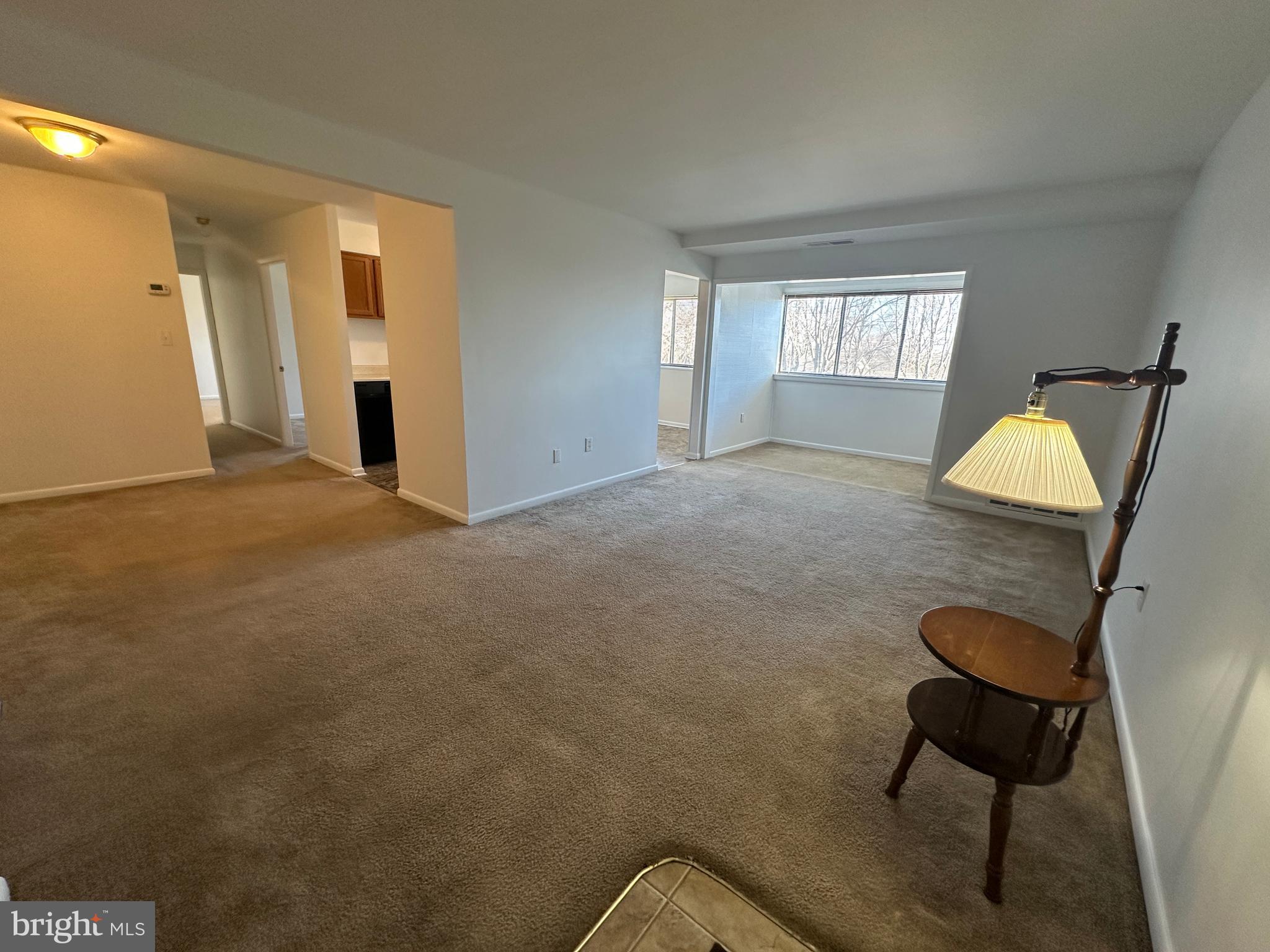 BRIGHT OAKS - Residential Lease