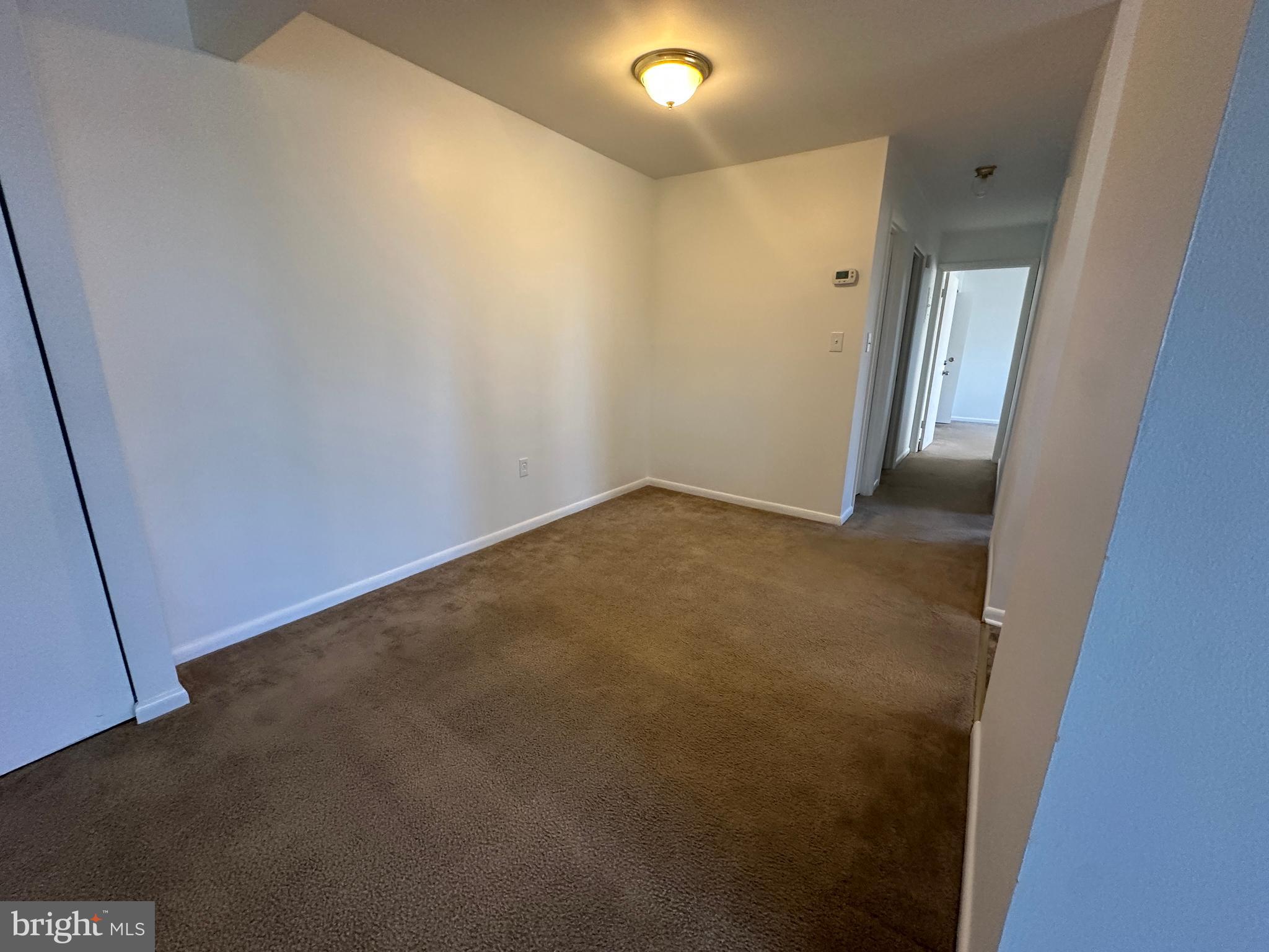 BRIGHT OAKS - Residential Lease