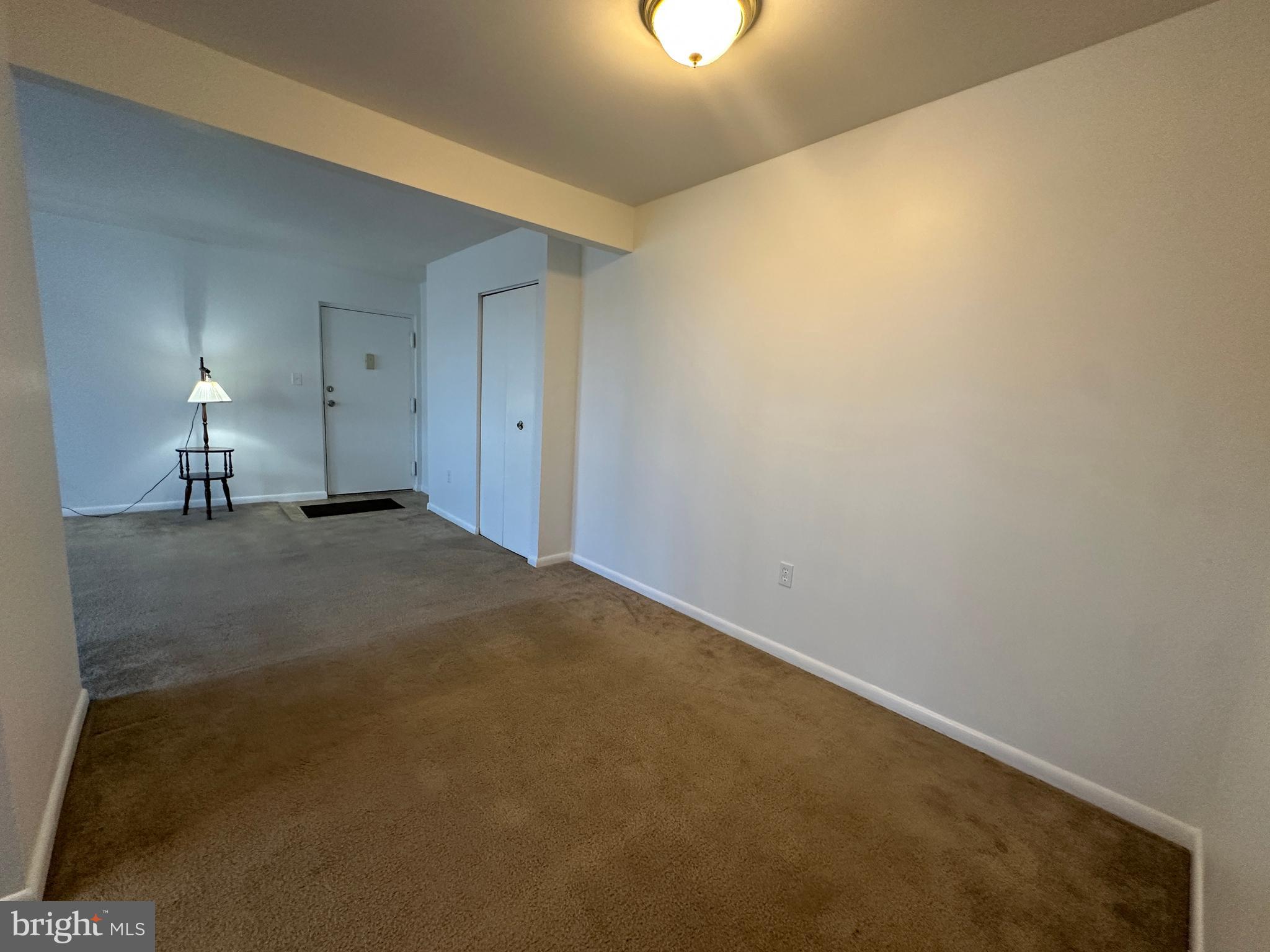 BRIGHT OAKS - Residential Lease
