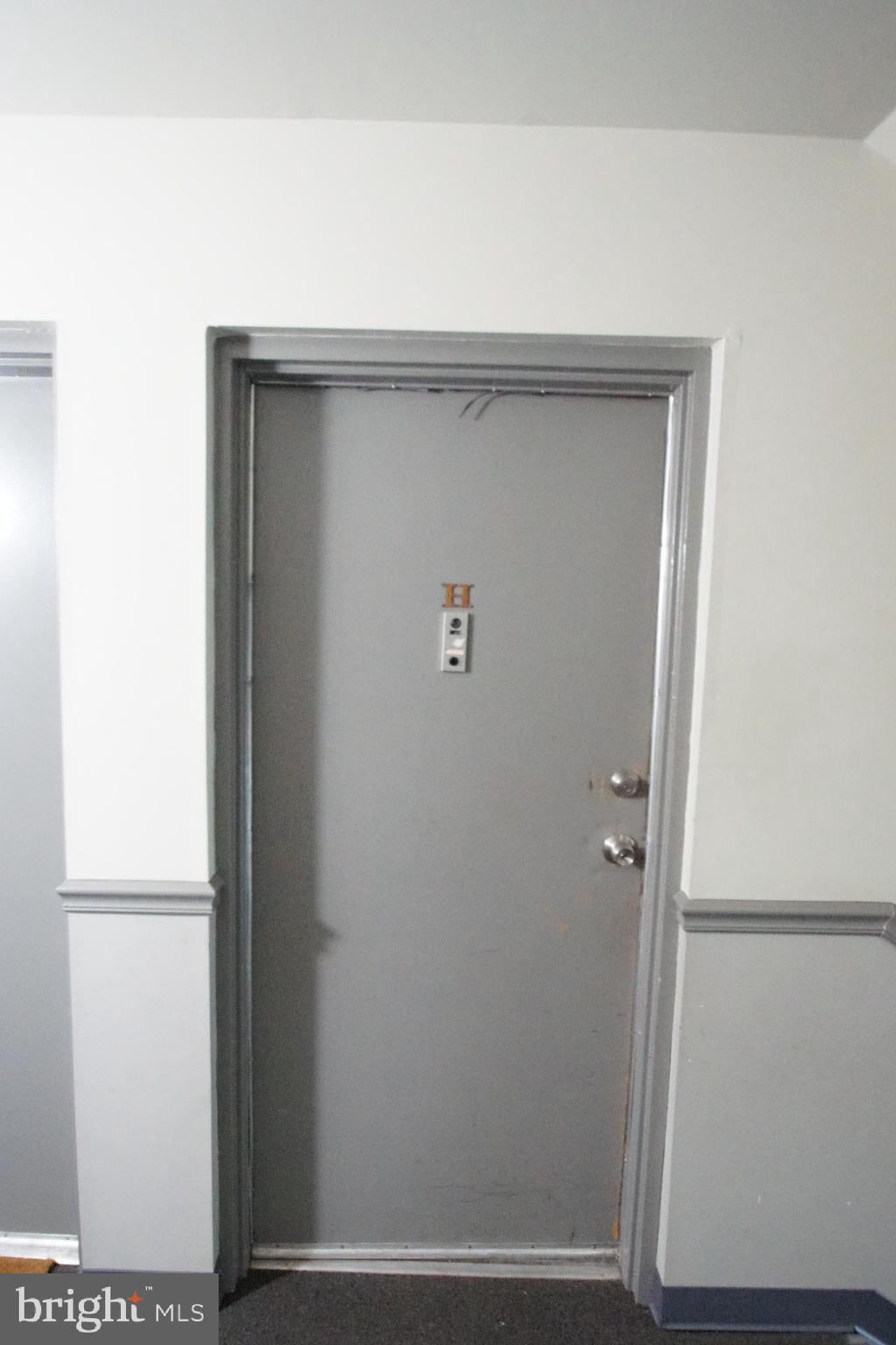 BRIGHT OAKS - Residential Lease