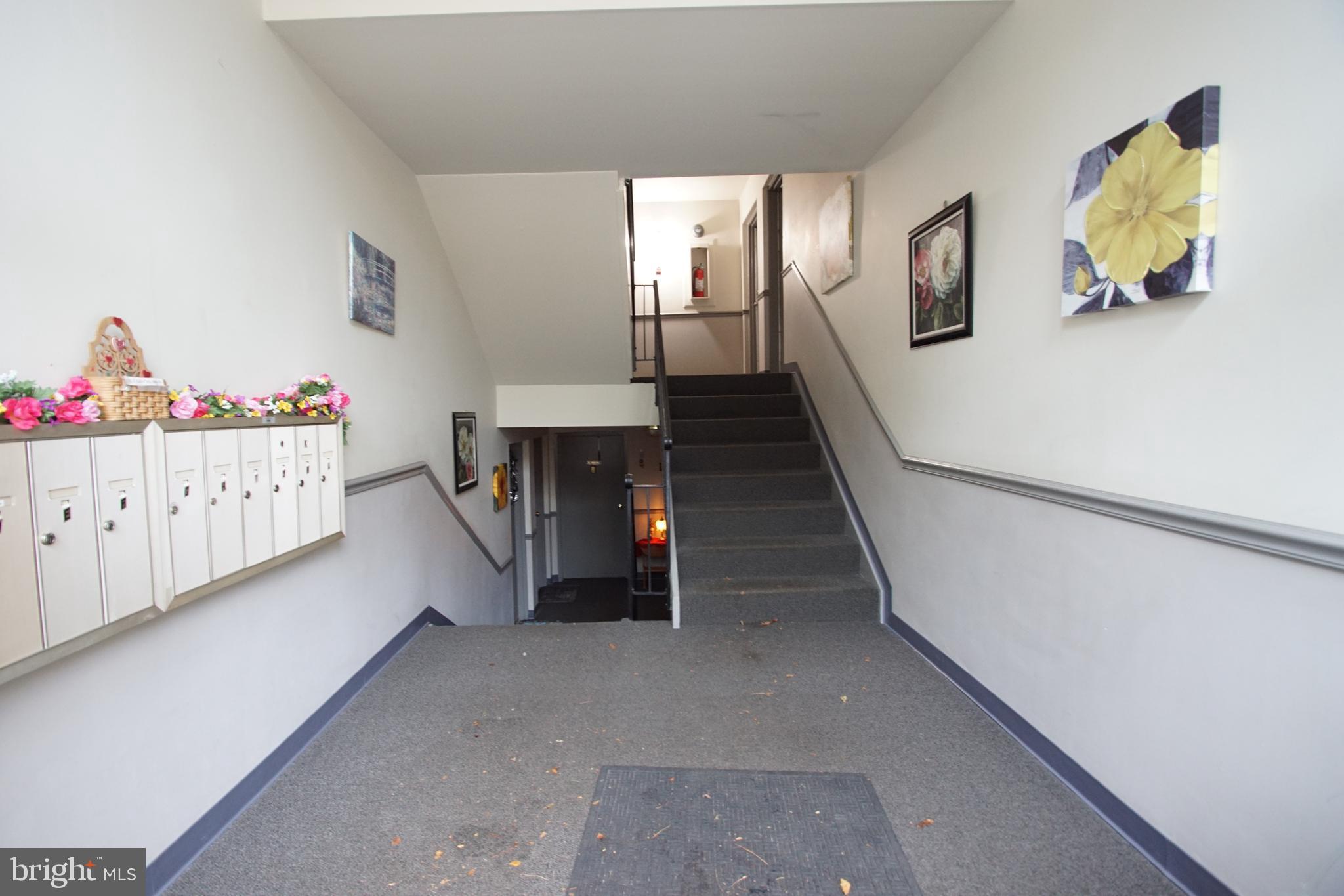 BRIGHT OAKS - Residential Lease