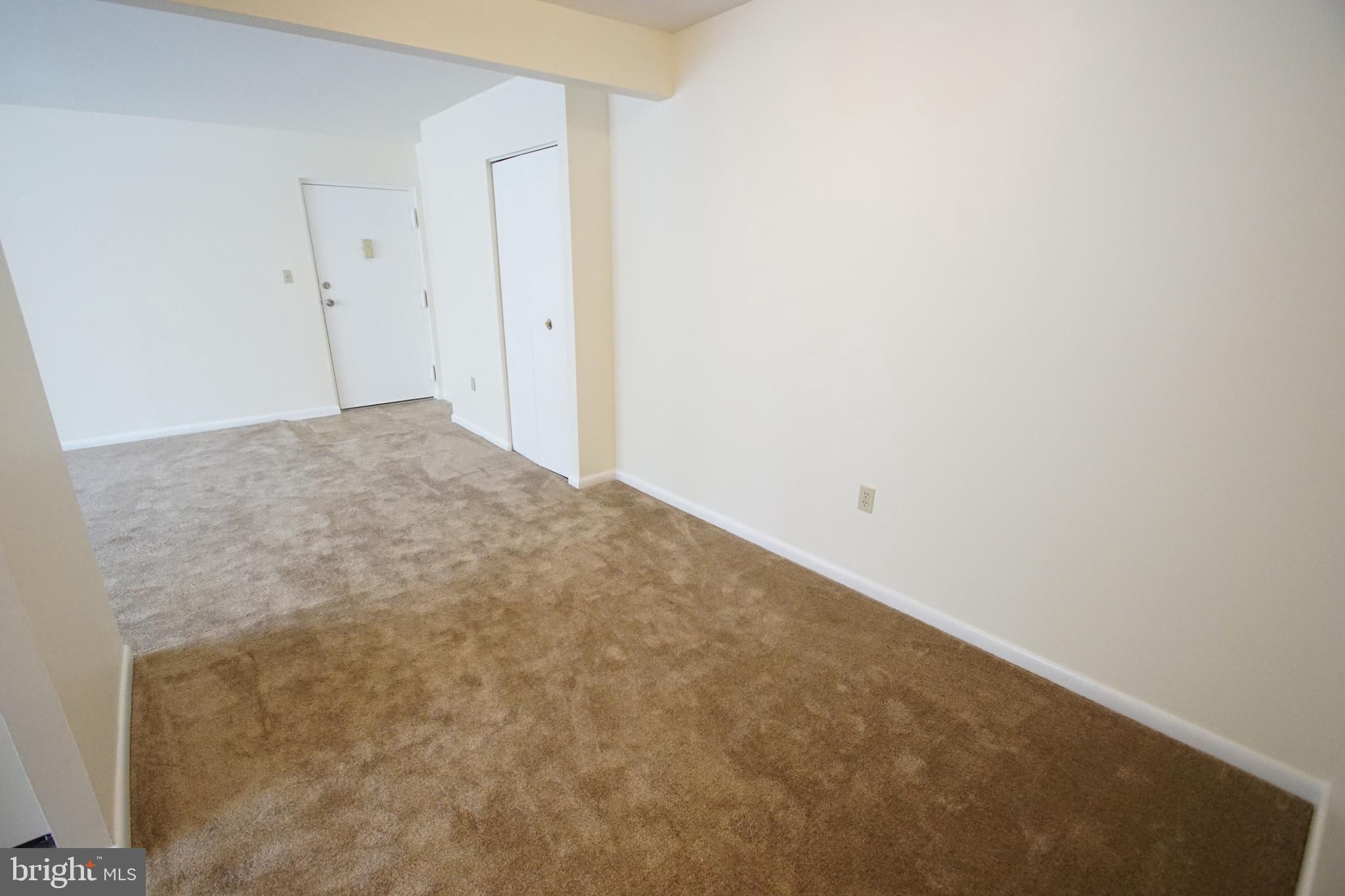 BRIGHT OAKS - Residential Lease