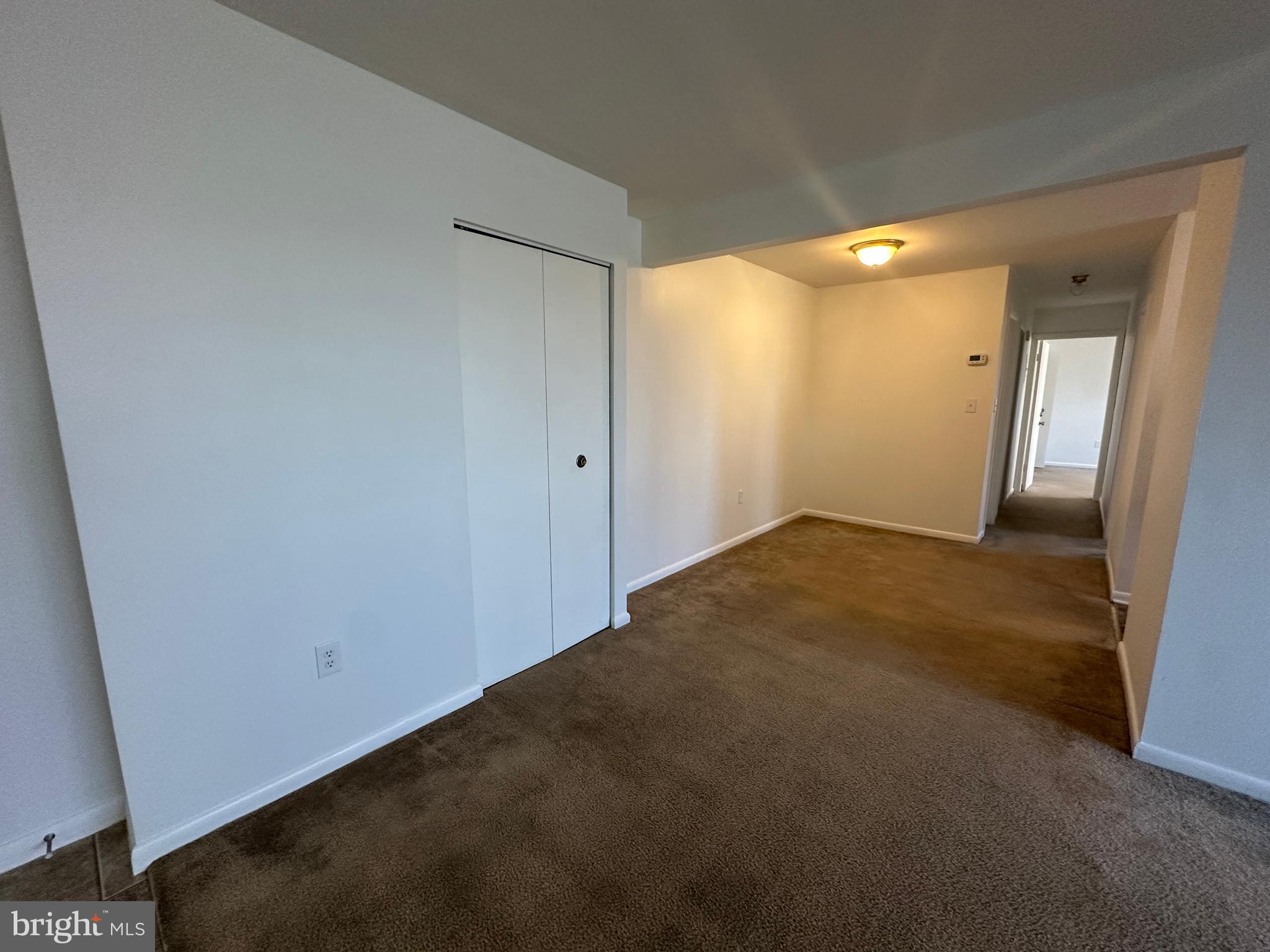 BRIGHT OAKS - Residential Lease