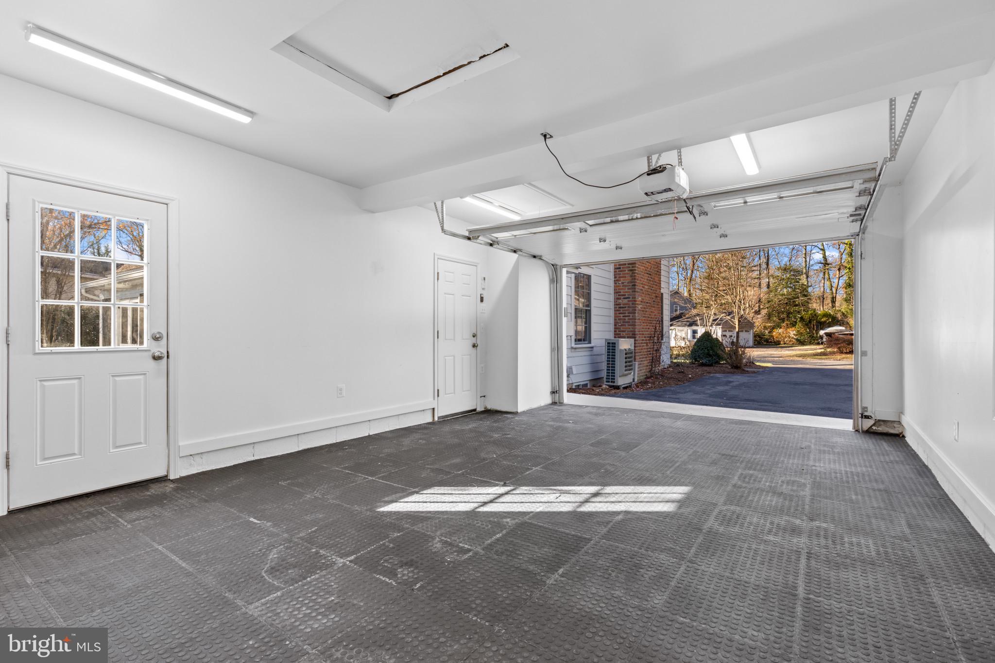 ANCHORAGE - Residential